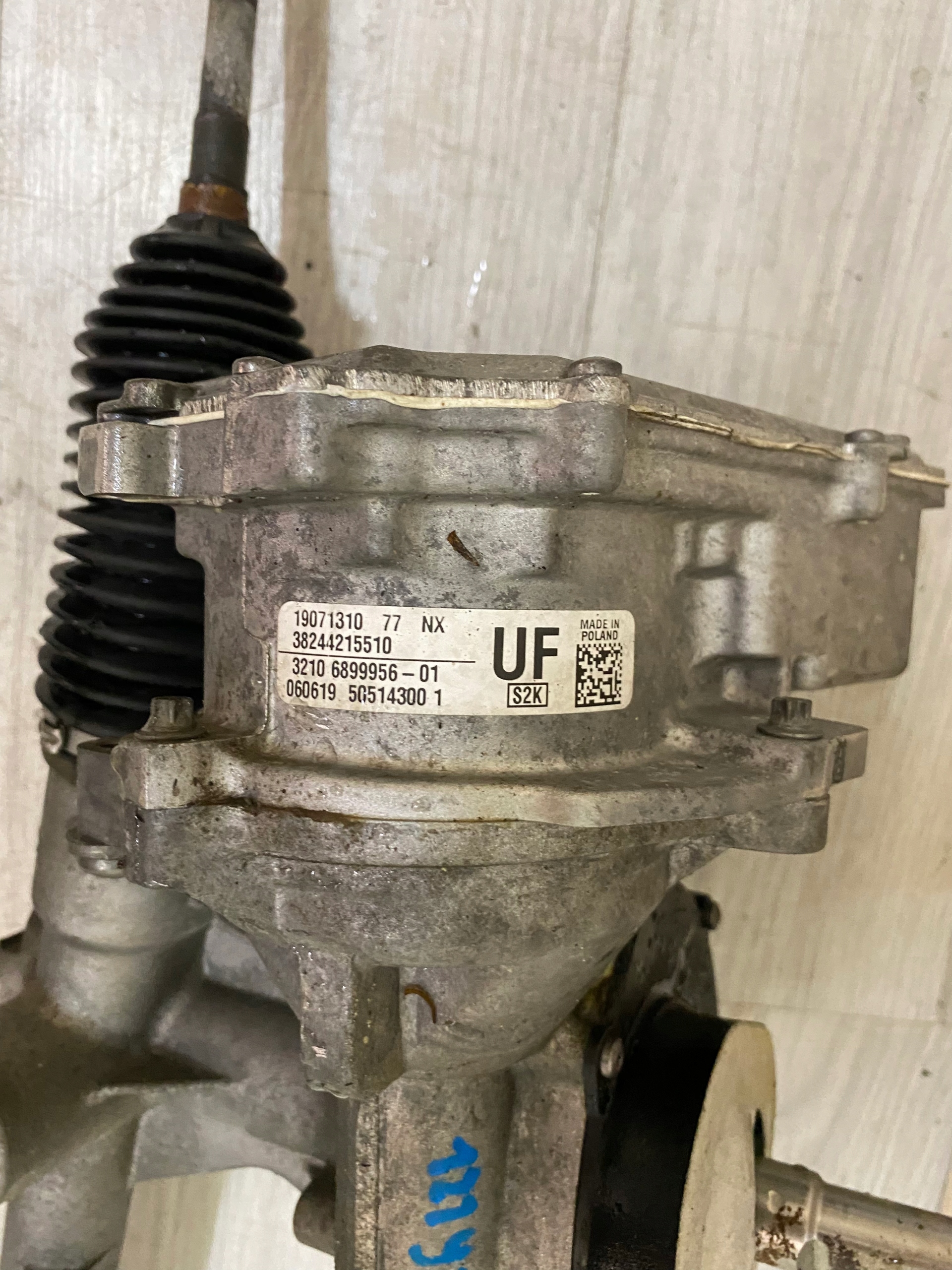 BMW X1 F48 servo control 6899956