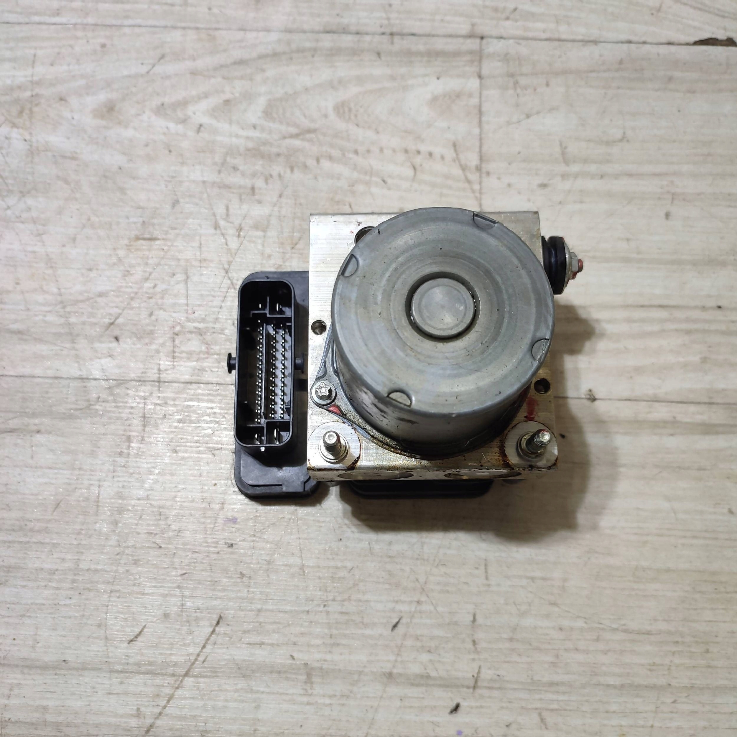 Pompa ABS Suzuki Vitara (LY) 5611086RB0