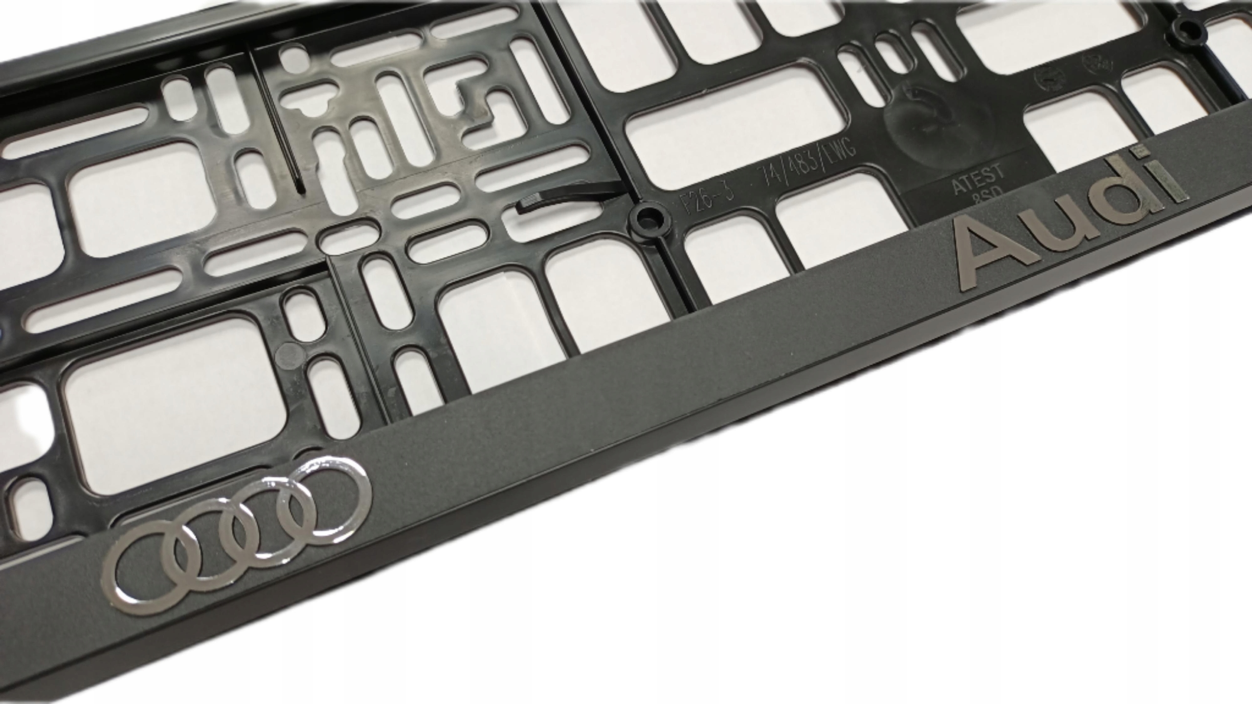 Ramka Pod Tablicę Rejestracyjną 3D Audi