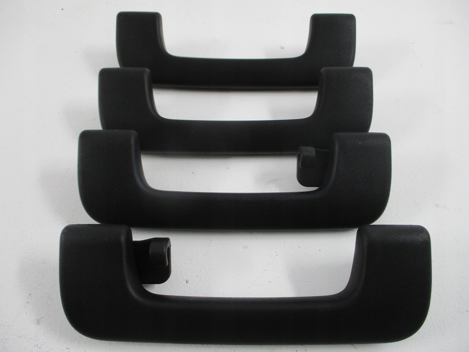brackets handles PORSCHE MACAN 95B 95B857644