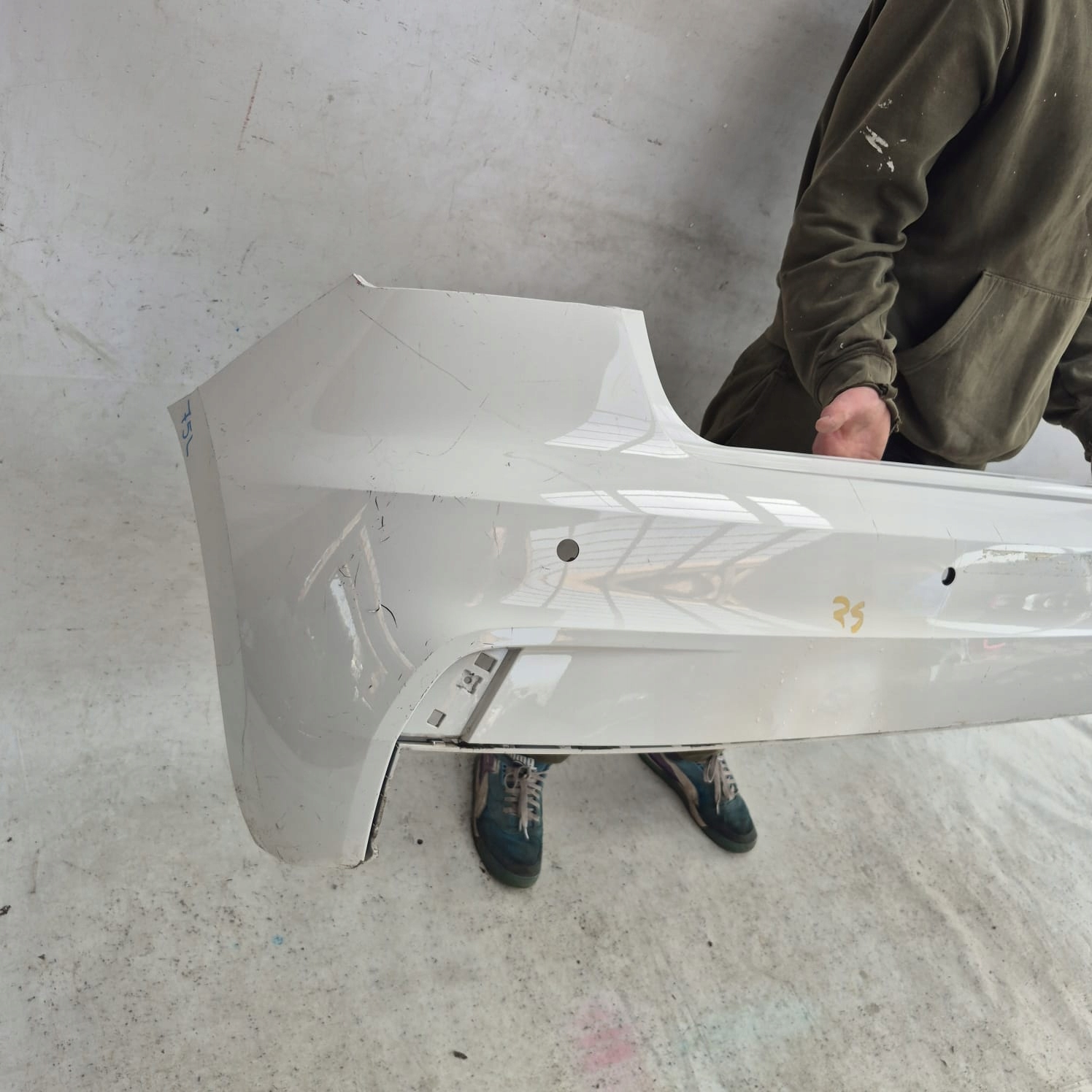 AUDI A1 II 2 18-> bumper rear part rear PDC