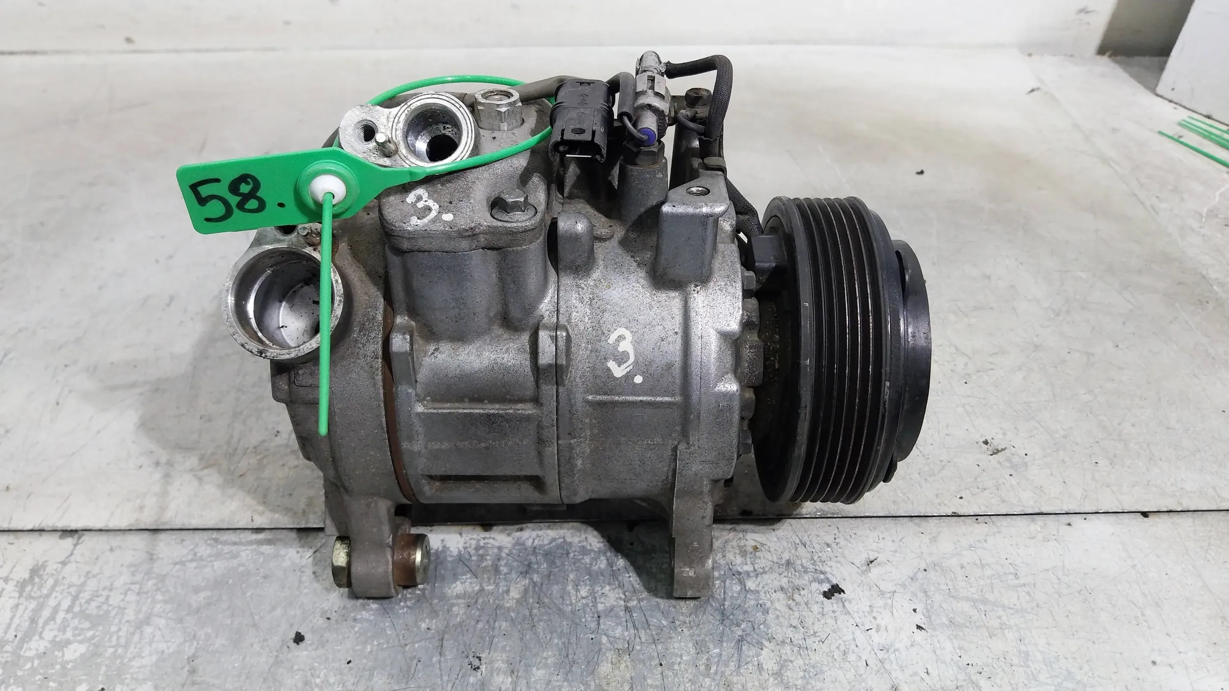 compressor compressor; of the air conditioning 447260-3821 BMW E90 2.0D 08-12