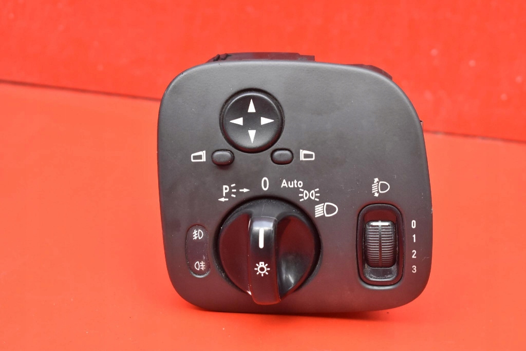 switch light switch A2035450604 MERCEDES C-KLASA W203 00-04