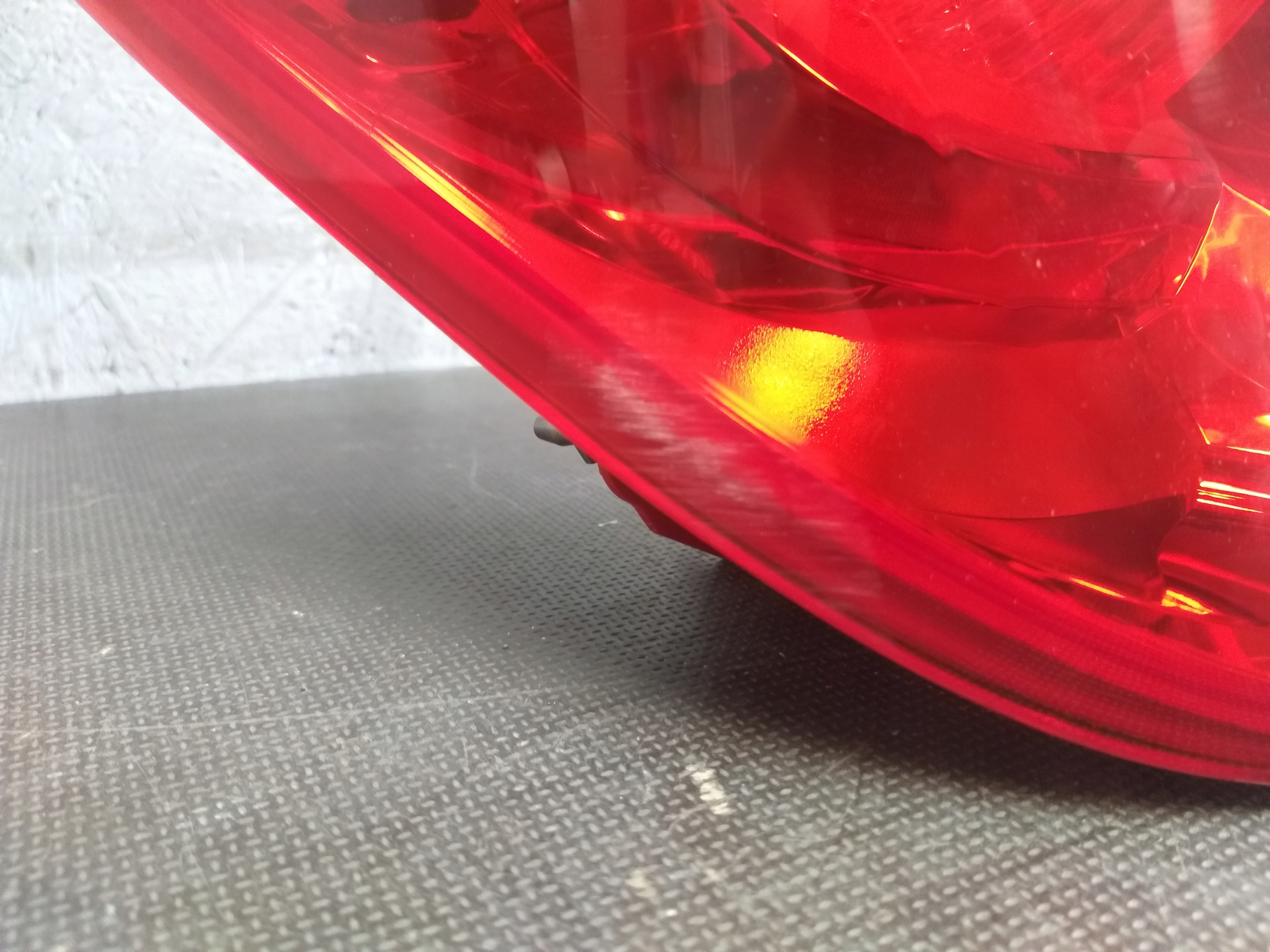 LIGHT REAR PART LEFT OPEL MOKKA A 42599461