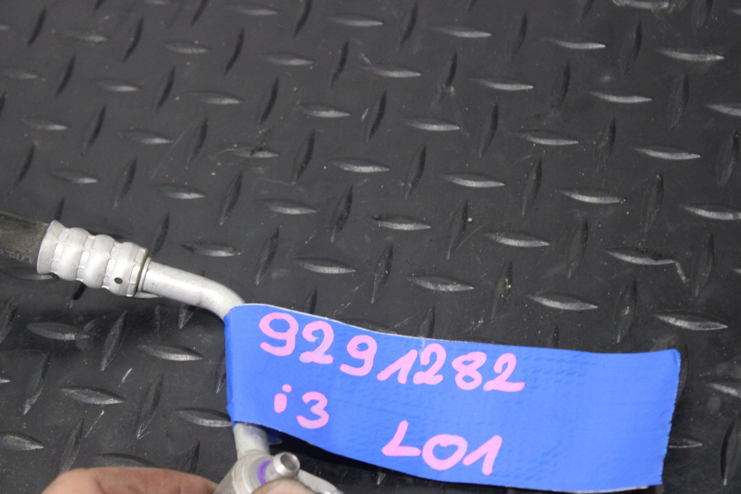 hadice vedení klimatizaci BMW I3 L01 9291282