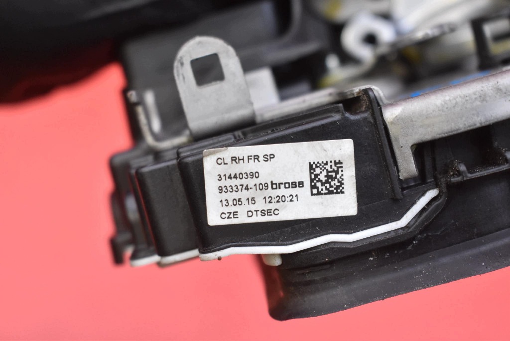 lock door right front front EU 31440390 VOLVO V40 2 II 5D HB 12-16