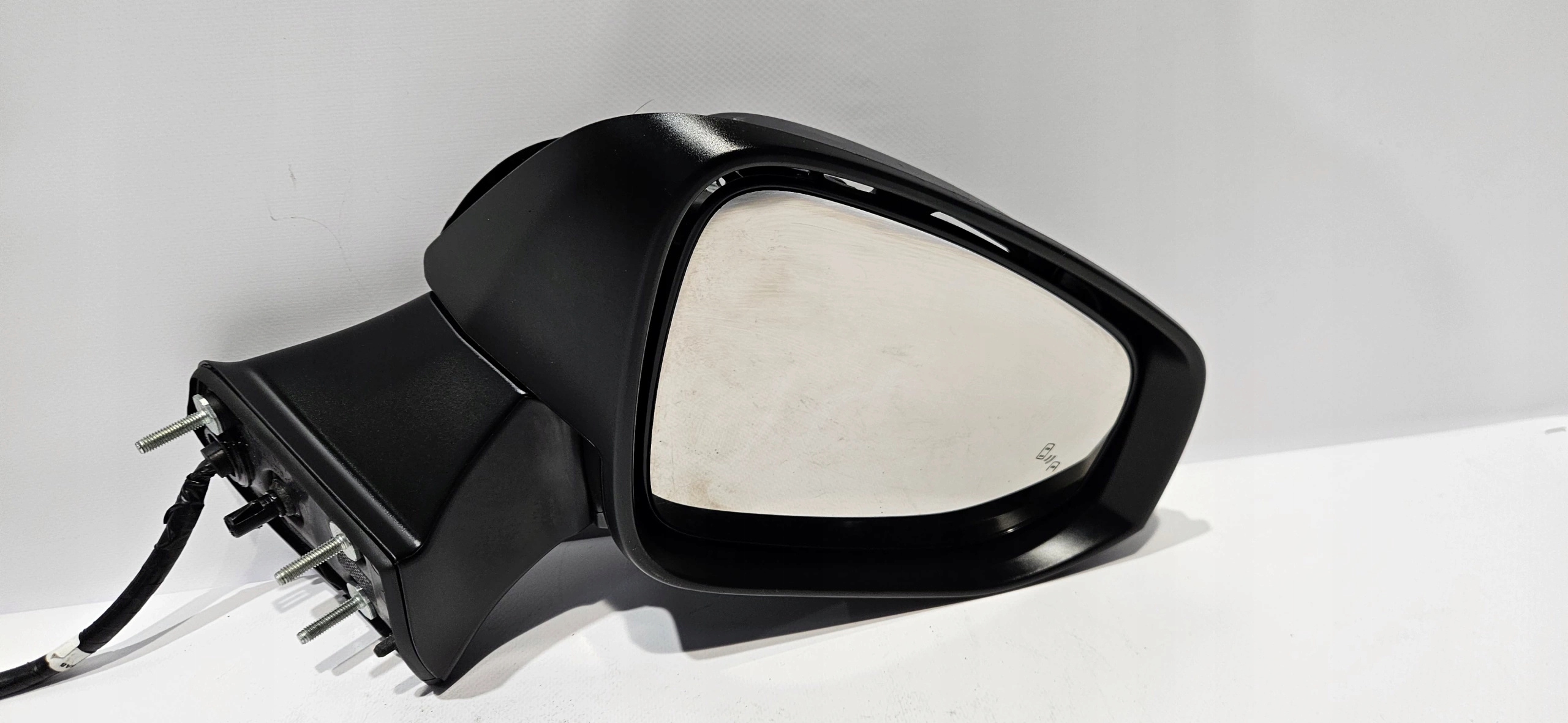 mirror right TOYOTA HIGHLANDER IV 19- 14 PIN 87910-0E511 original