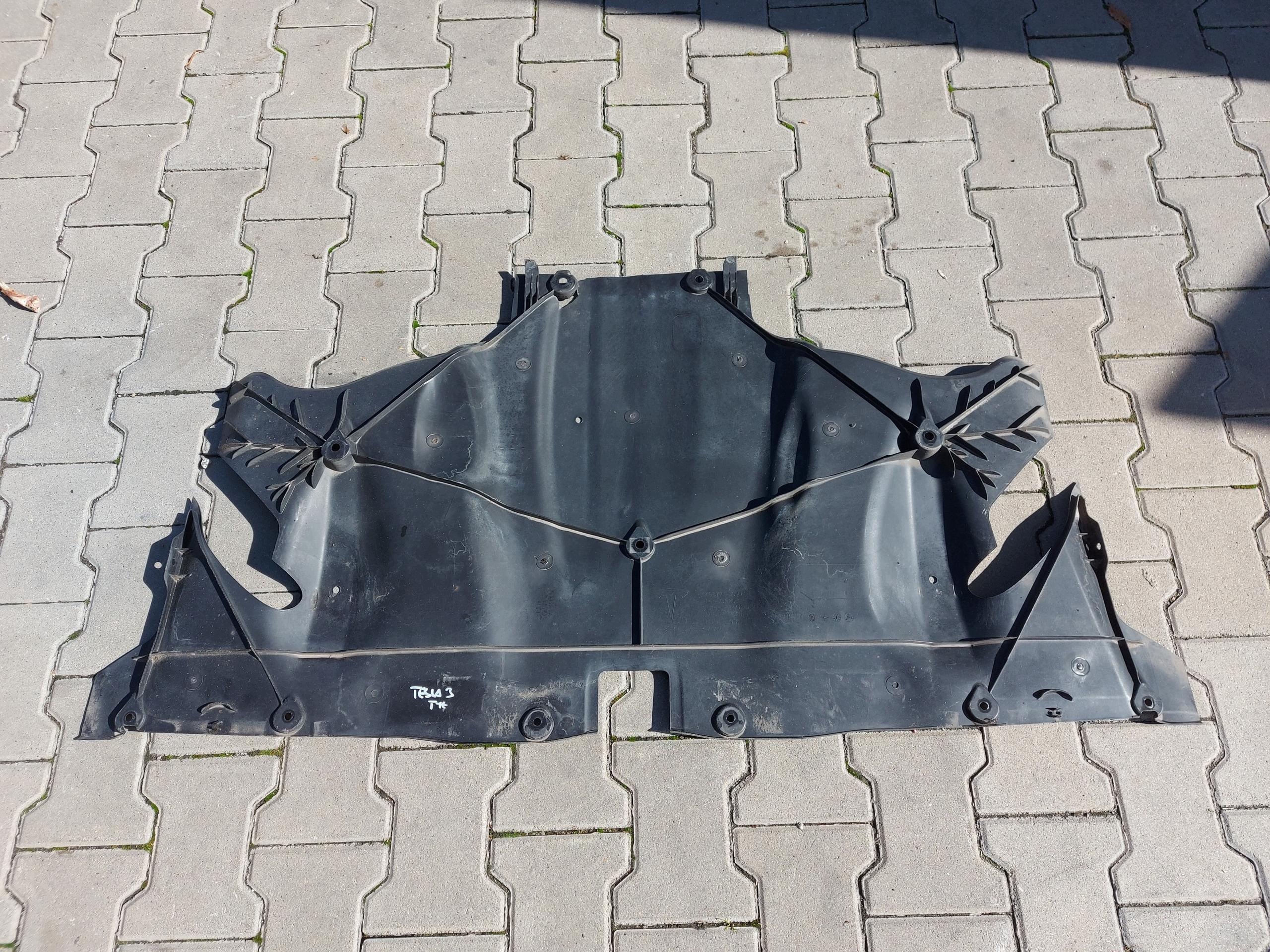 TESLA MODEL 3 2022r Blende Abdeckung Achsträgers heck 1498771-00-D