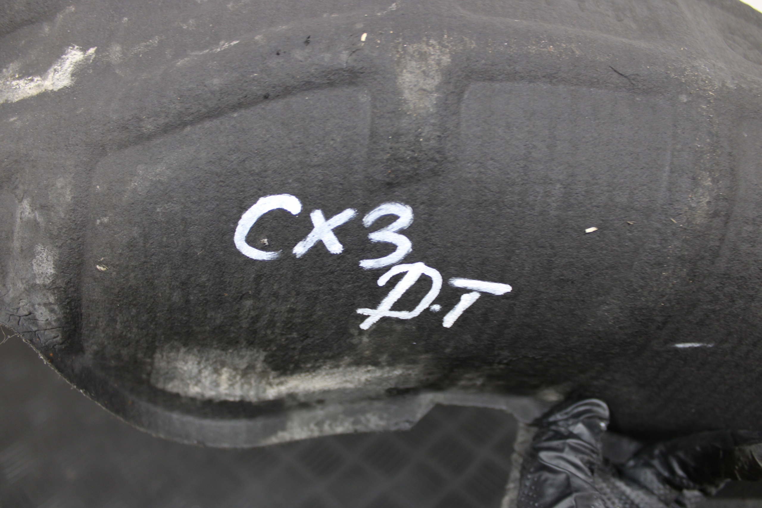 mudguard right rear part MAZDA CX3 CX-3 LIFT