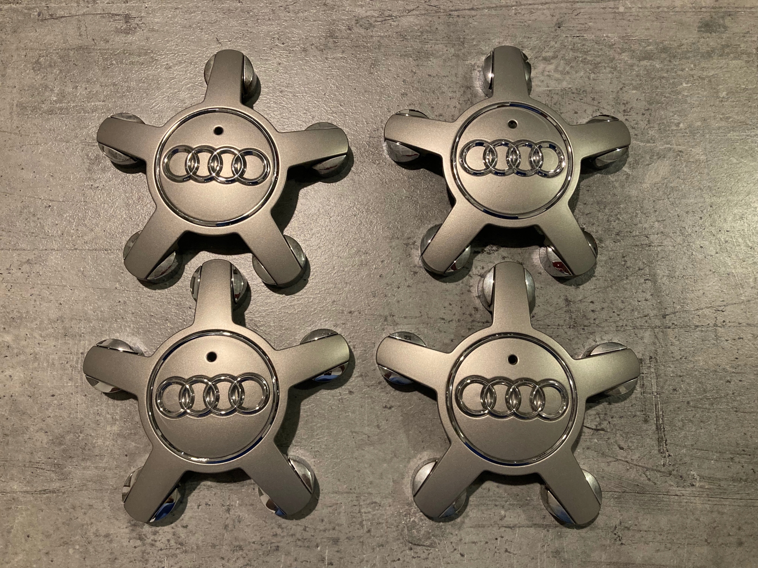 Крышки Крышки крышки AUDI A3 A4 A5 A6 4F060165N