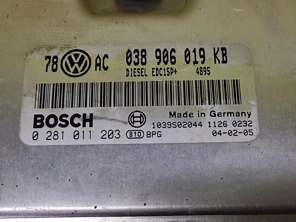 VW PASSAT B5 1.9 TDI control unit of the engine 0281011203