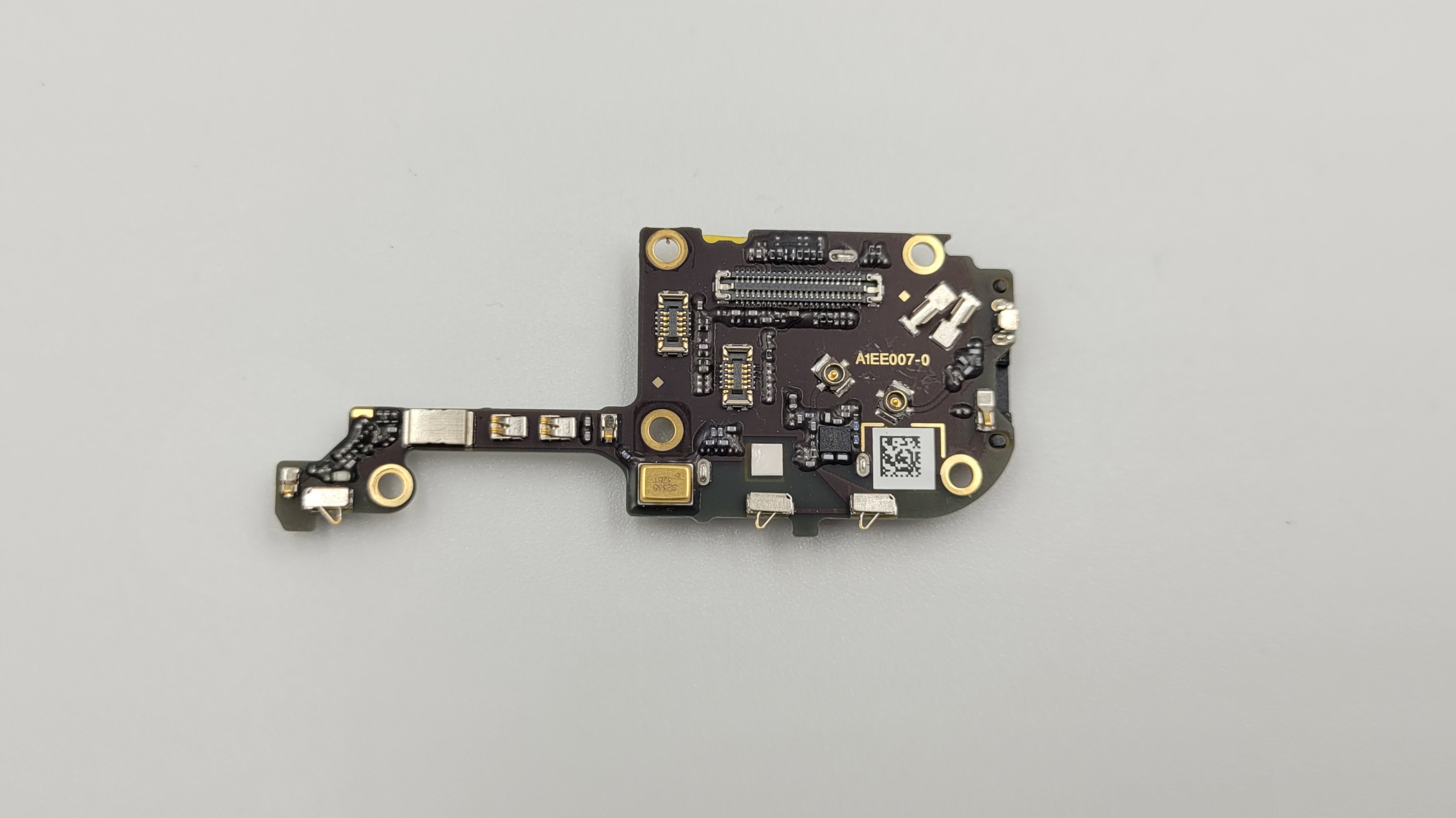 OnePlus 8 Pro IN2023 GNIAZDO KART SIM / MIKROFON Producent OnePlus