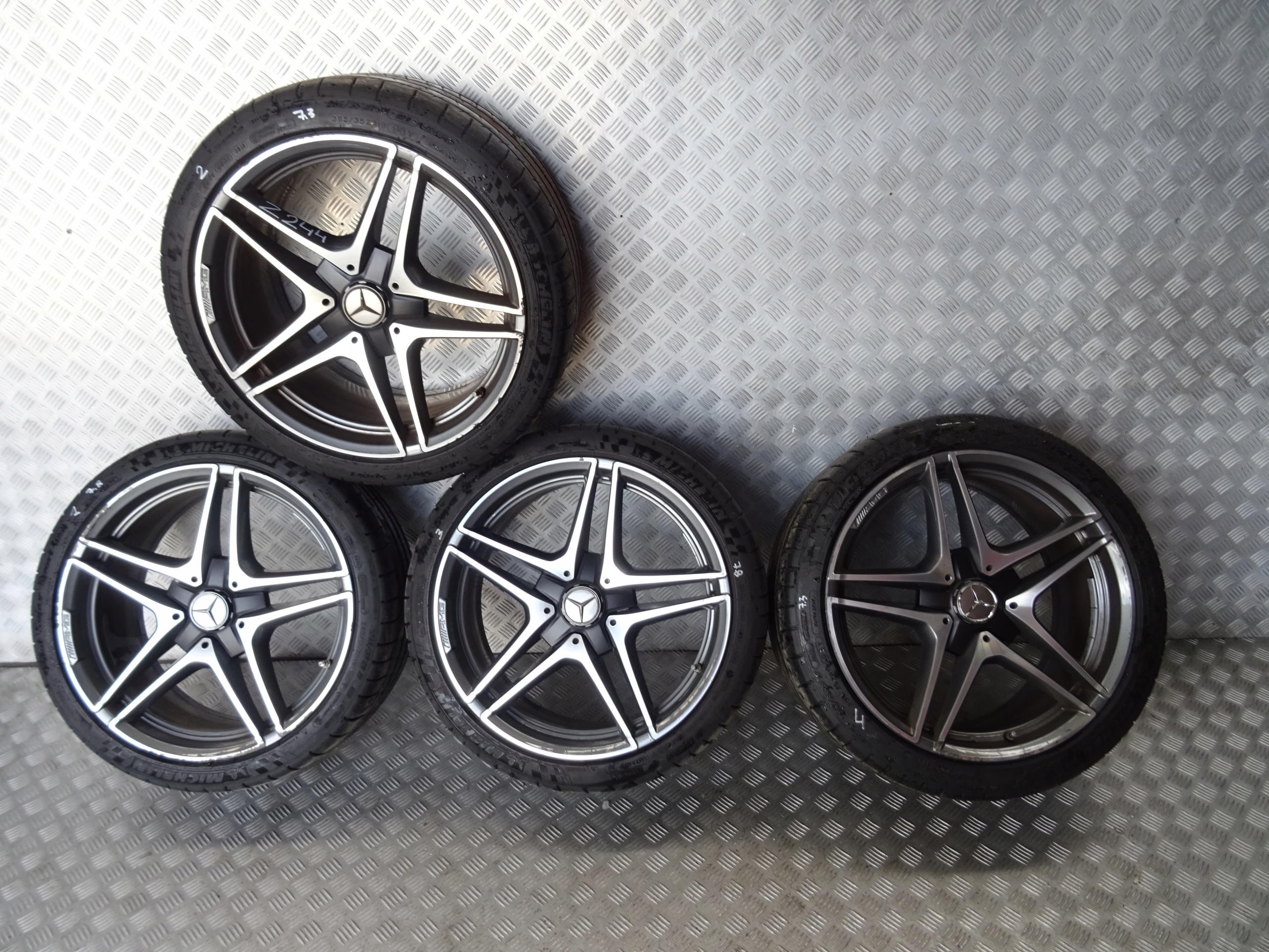 MERCEDES W205 AMG колеса ALU 19 265 / 40R19 Z244