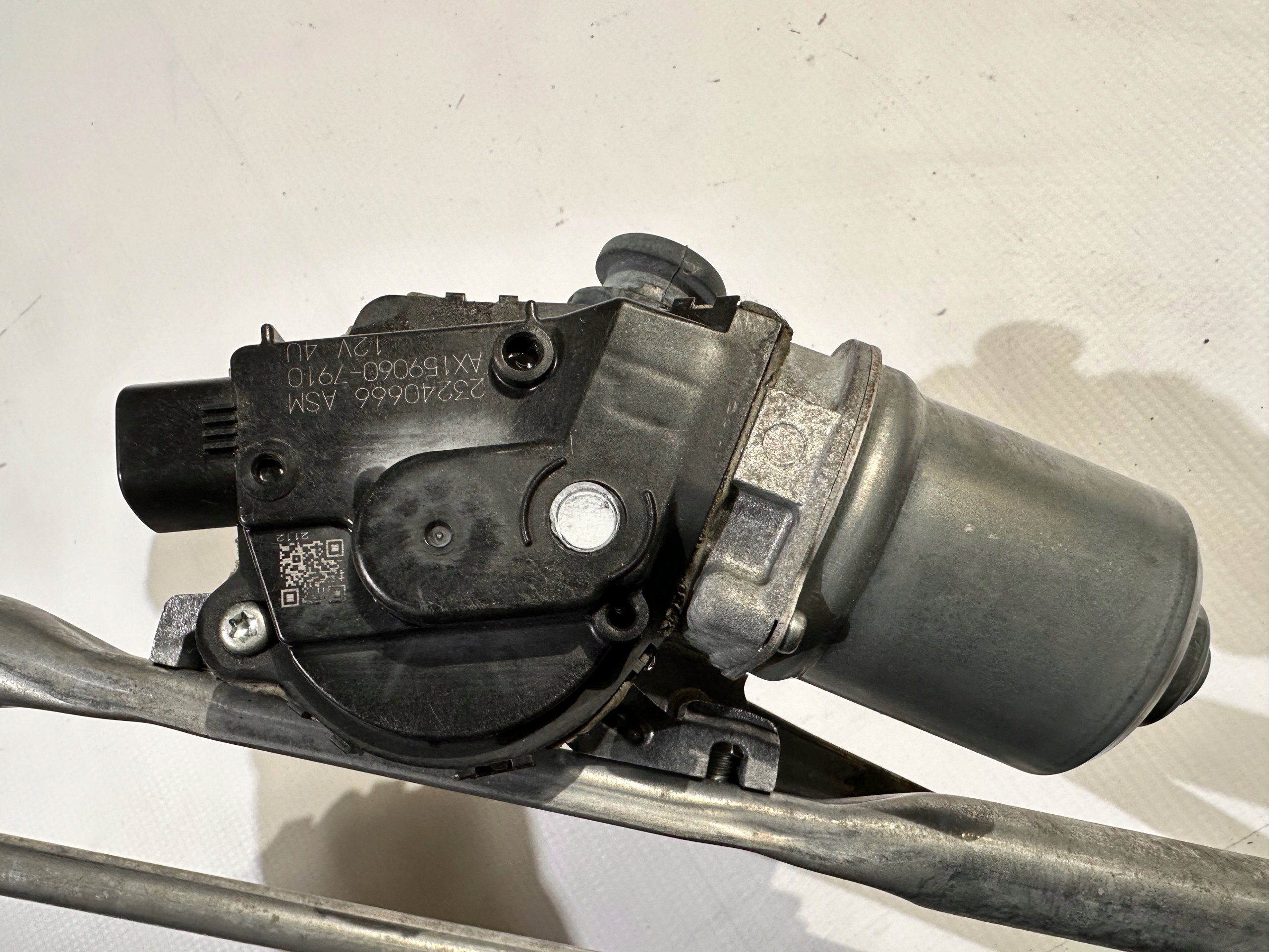 Gestänge Motor Wischer Chevrolet Camaro SS 2016+