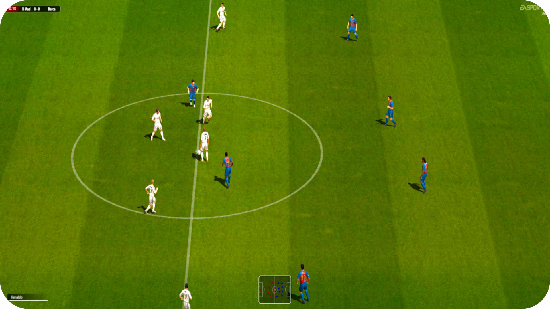 XBOX CLASSIC FIFA FOOTBALL 2005 zaproś KUMPLI i zagaj z nimi w RETRO FIFĘ Tematyka bijatyki