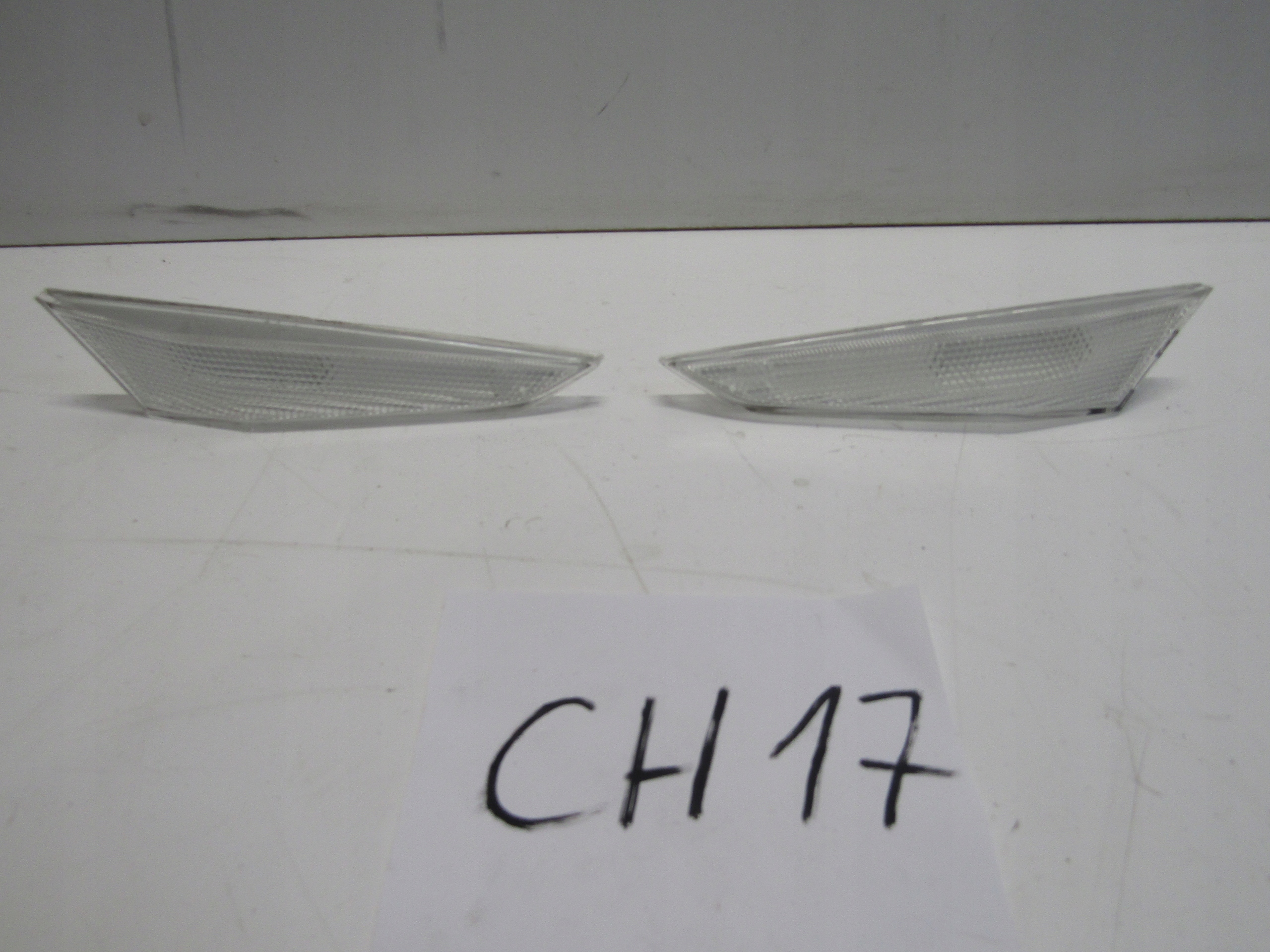11A2219CP - Задній відбивач McLaren MP4 12C 11A1859CP, 11a2218cp
