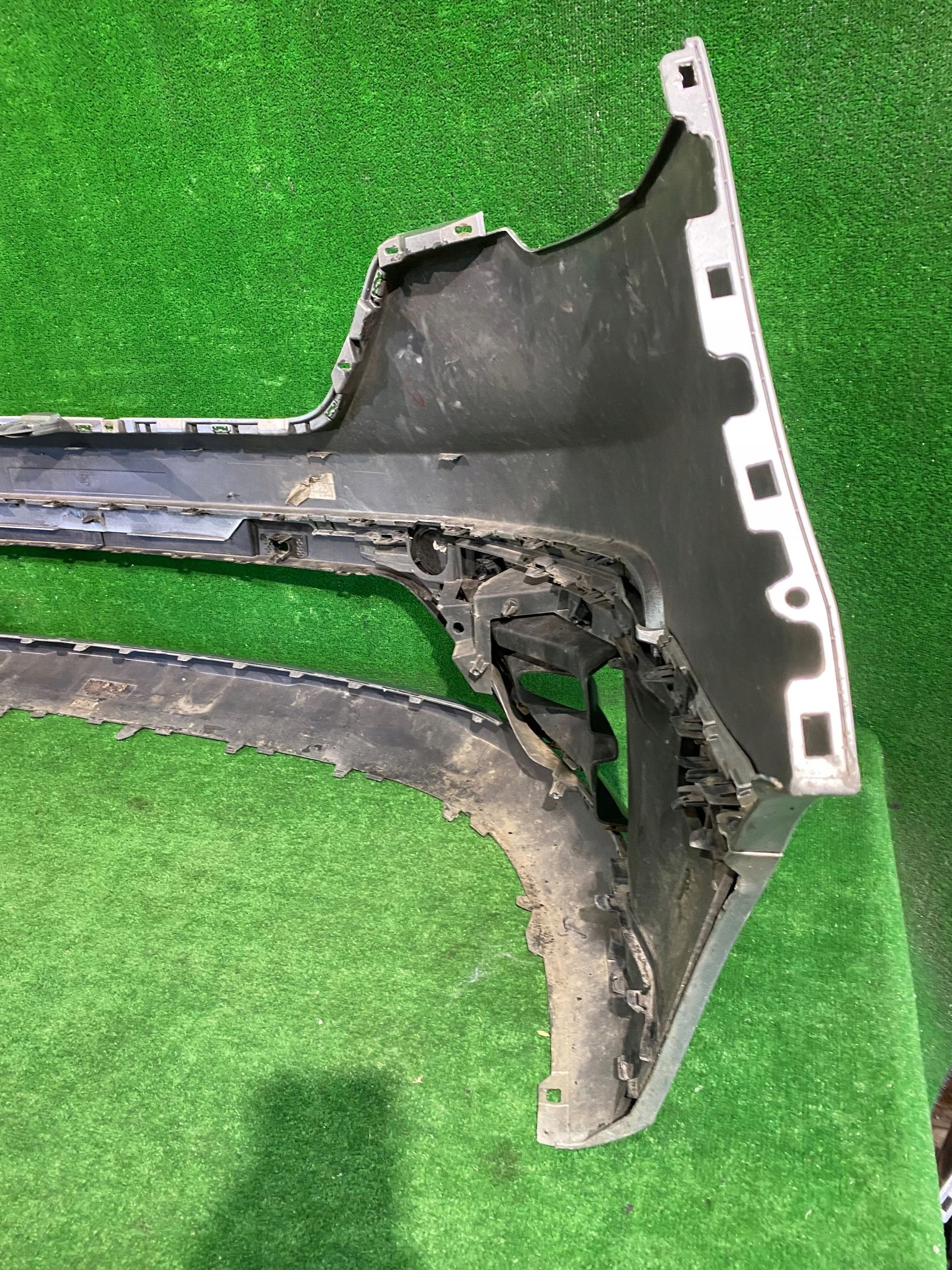 Frontstoßstange vorne RENAULT TRAFIC III LIFT 21- NR.4894