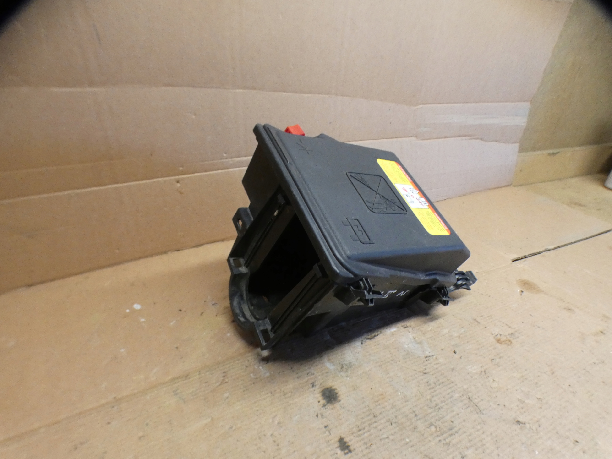 PEUGEOT 508 II Module fusibles Boîte
