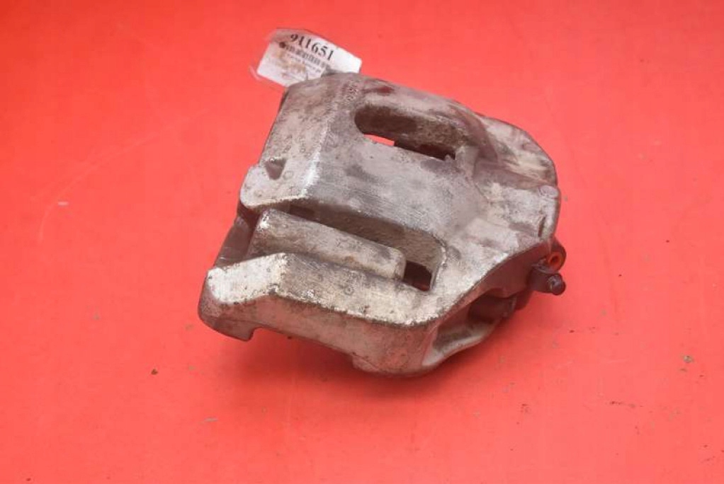 caliper brake right front BMW E60 E61 3.0 D 235 KM 03-07