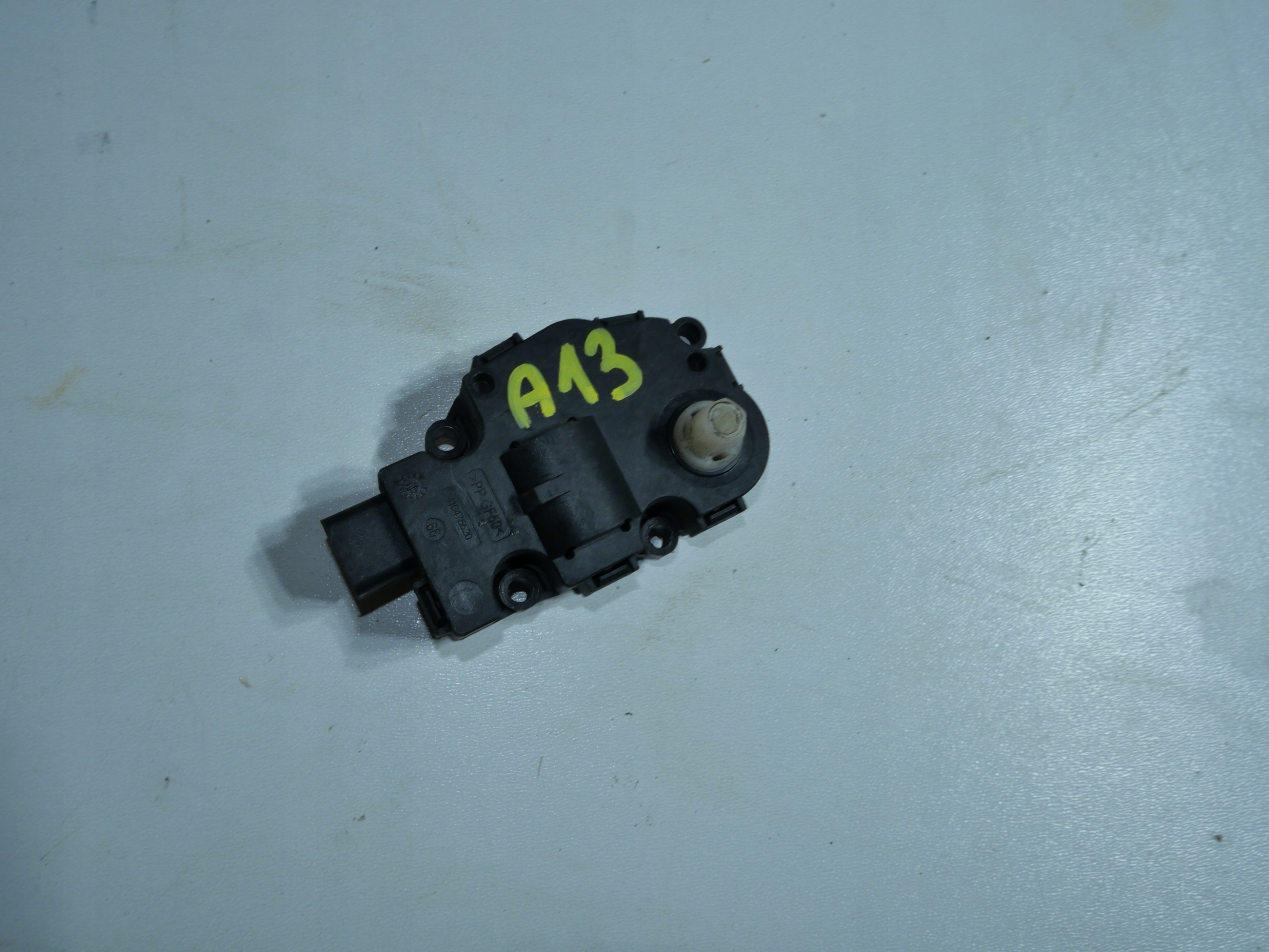 aircon recirculation flap motor AUDI A4 B8 A5 8T Q5 K9749006