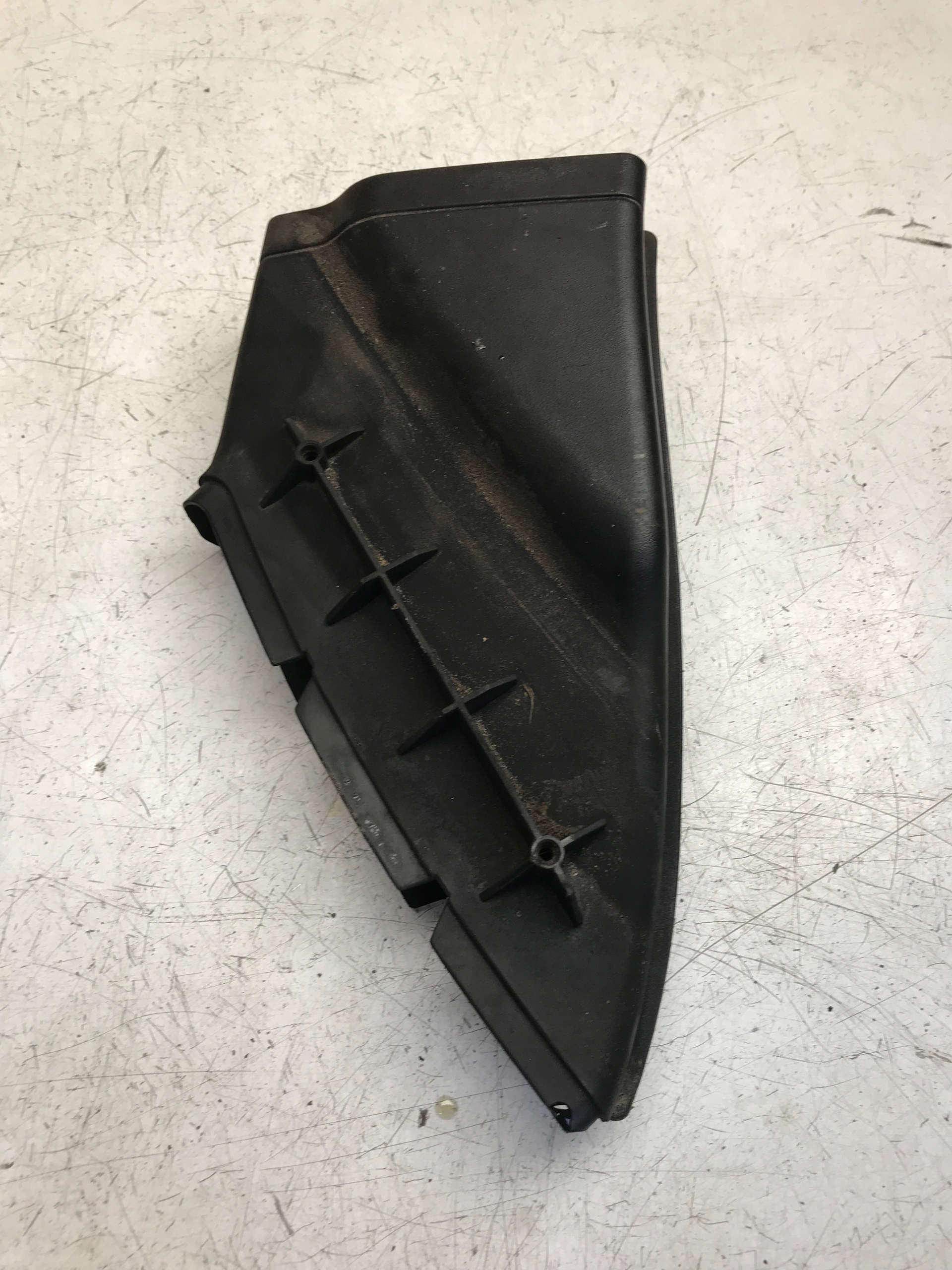 luftansaugkanal DOLOT AUDI A6 C6 4F0129618J