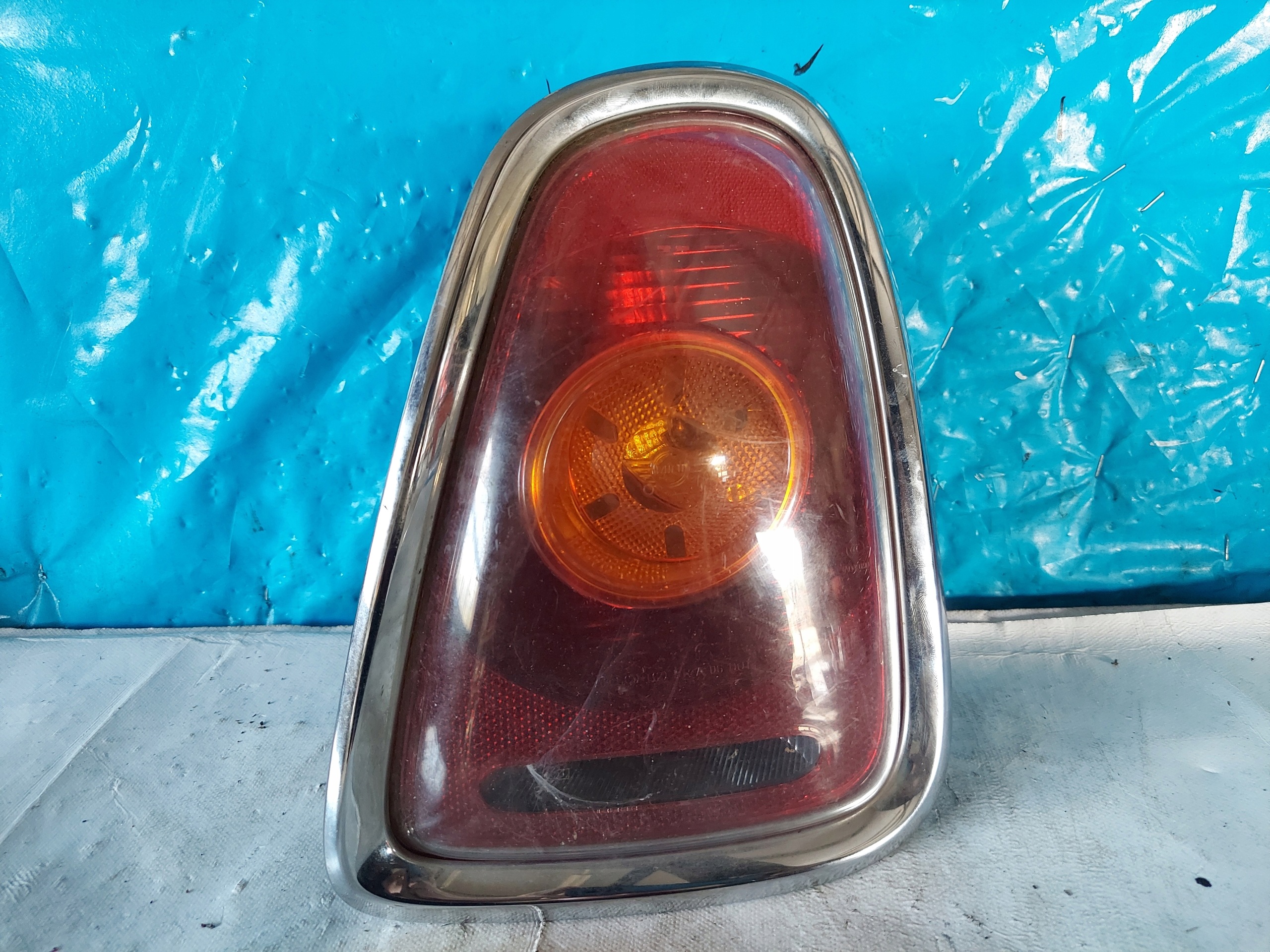 light MINI ONE COOPER R56 2751308 right rear part