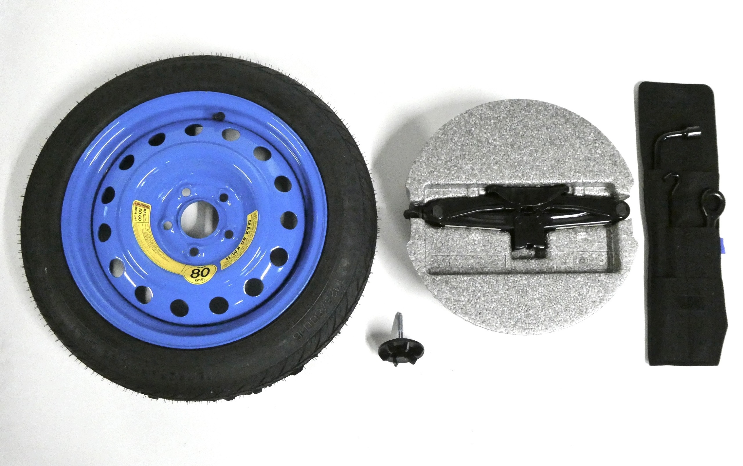 roue roue de secours roue de secours clé levier de vitesse SSANGYONG TIVOLI