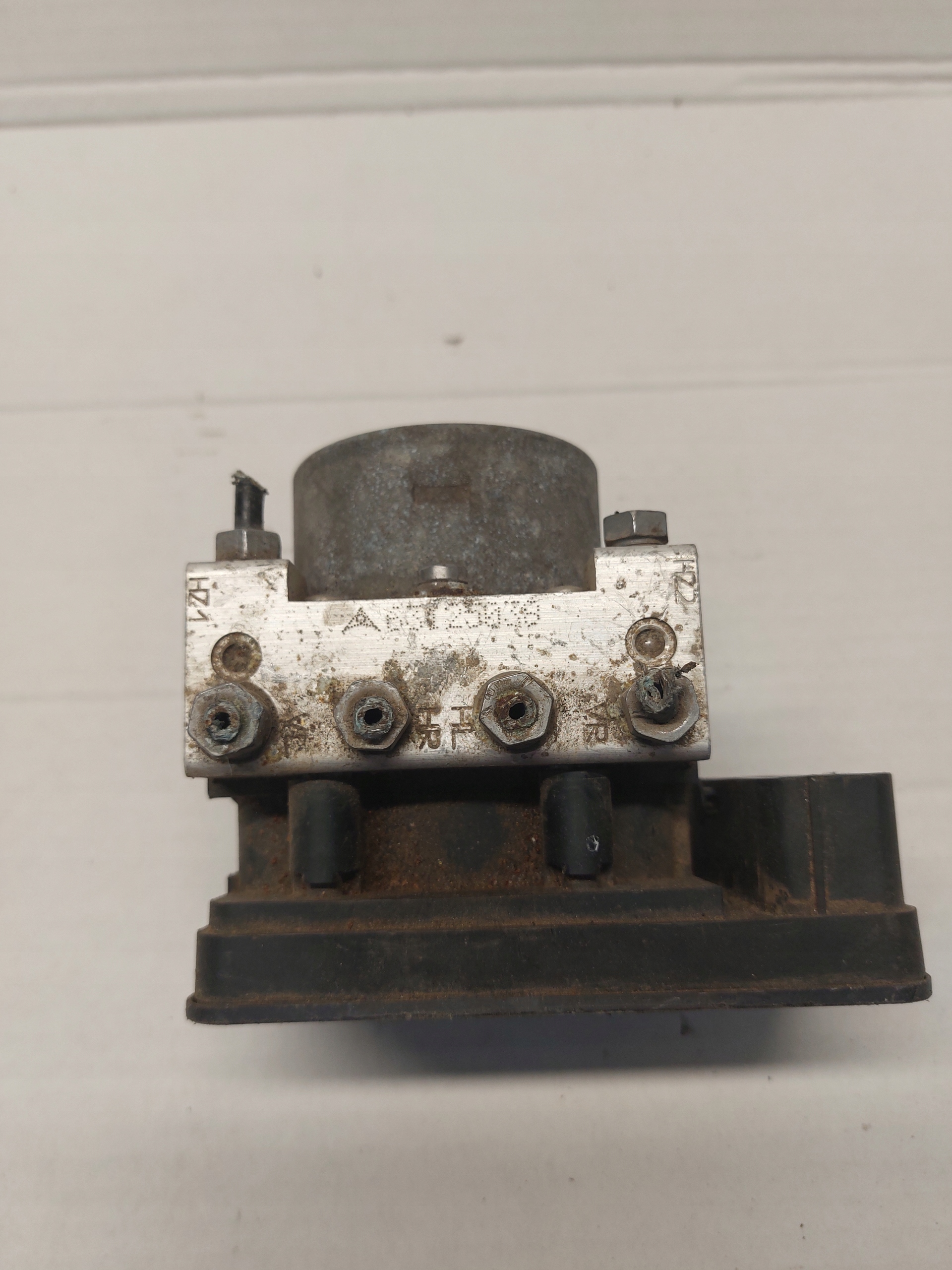 Pompa ABS VOLKSWAGEN UP 1S0614117 L