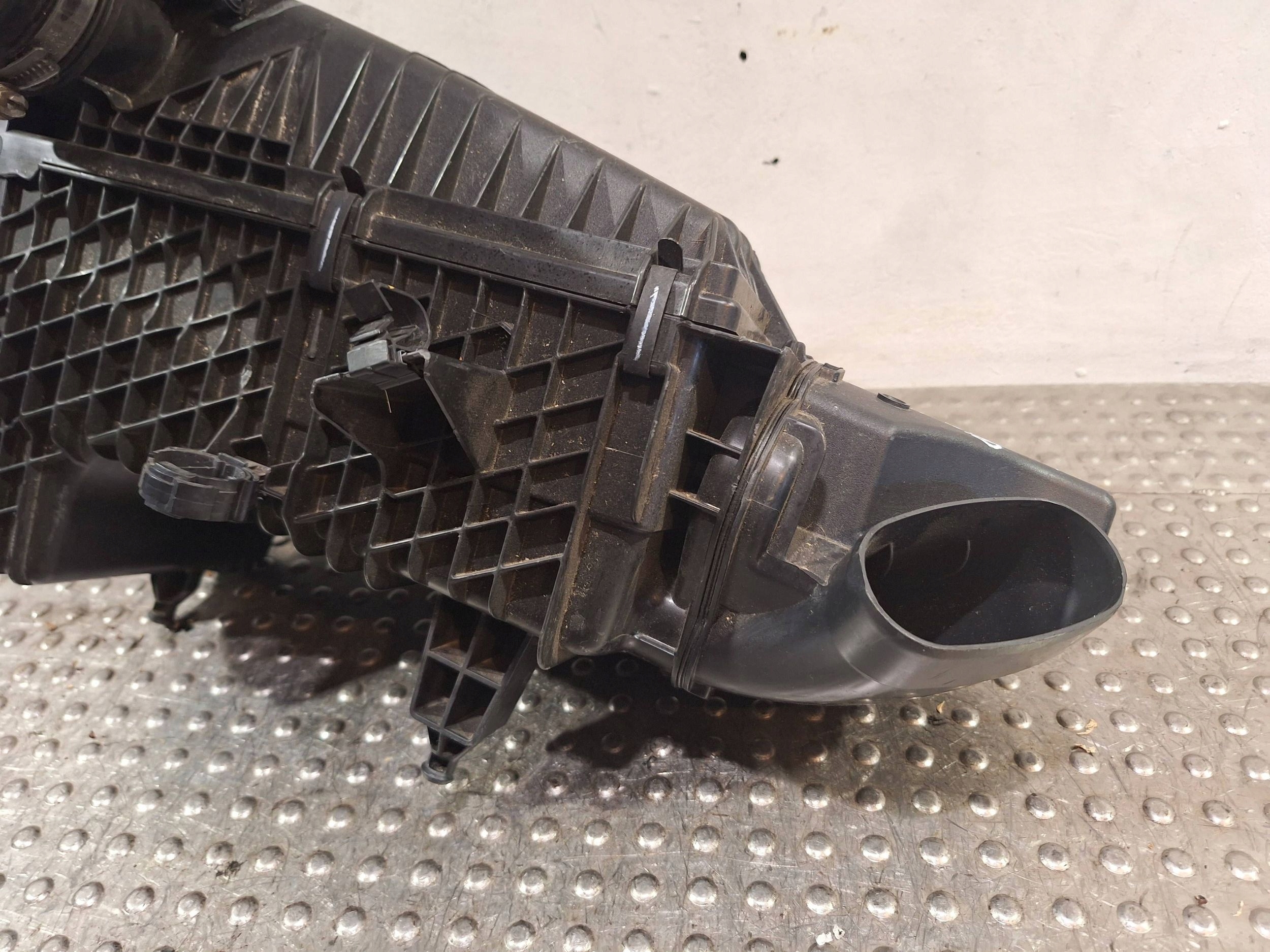 Gehäuse filter luft 165007664R RENAULT ESPACE V 2.0 BLUE DCI 19