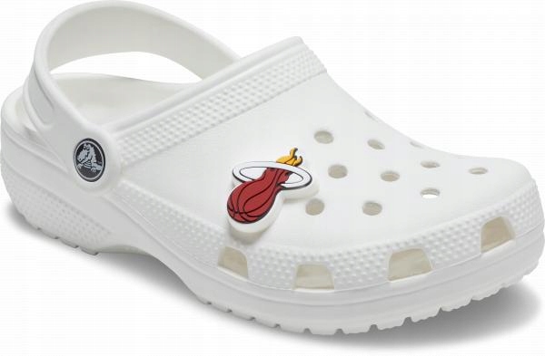 Przypinka Crocs Jibbitz Pin Do Butów NBA Miami Heat Logo Stan opakowania oryginalne