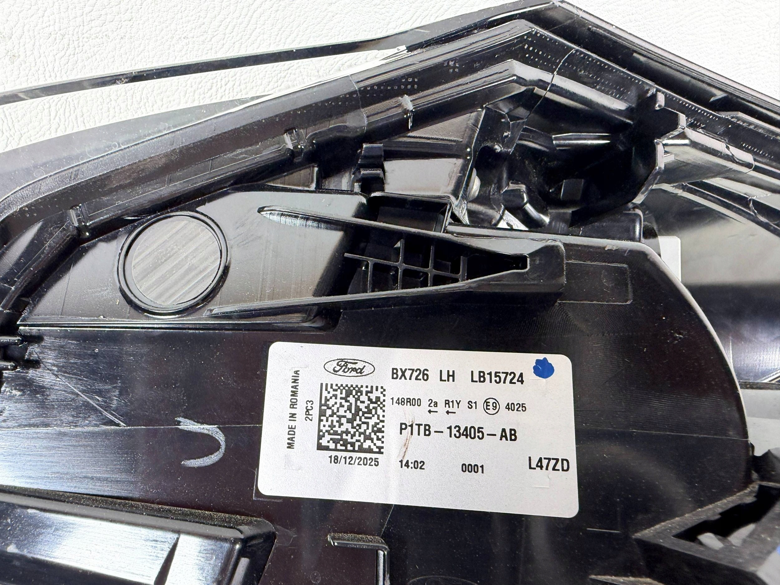 Ford Puma Mk2 Lift light rear part rear left