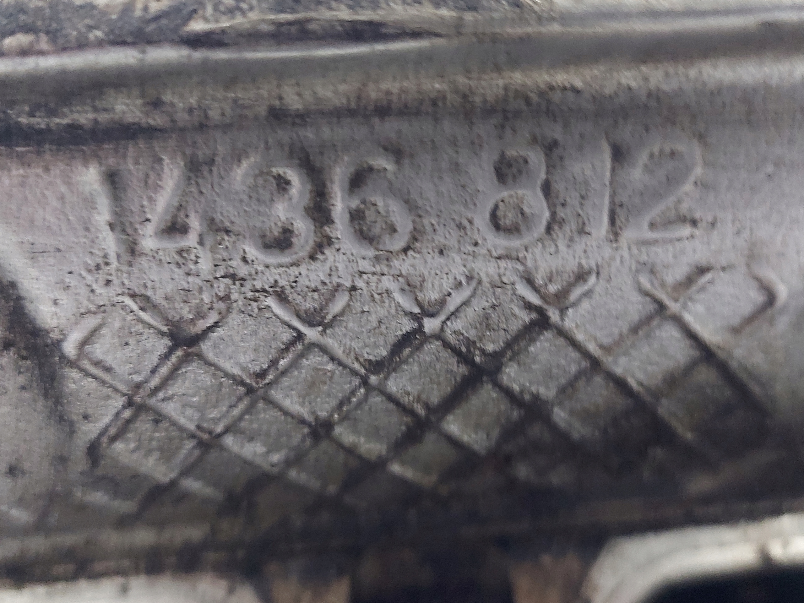 head. BMW E39 2.2 6R 1436812
