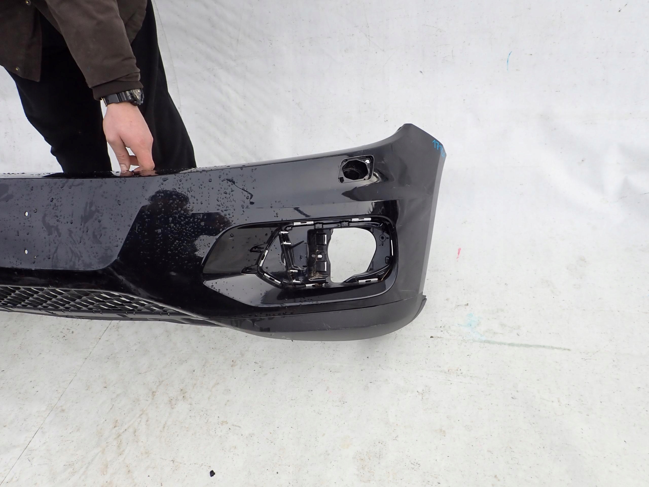 VW TIGUAN and LIFT CROSS 11- bumper front SPR