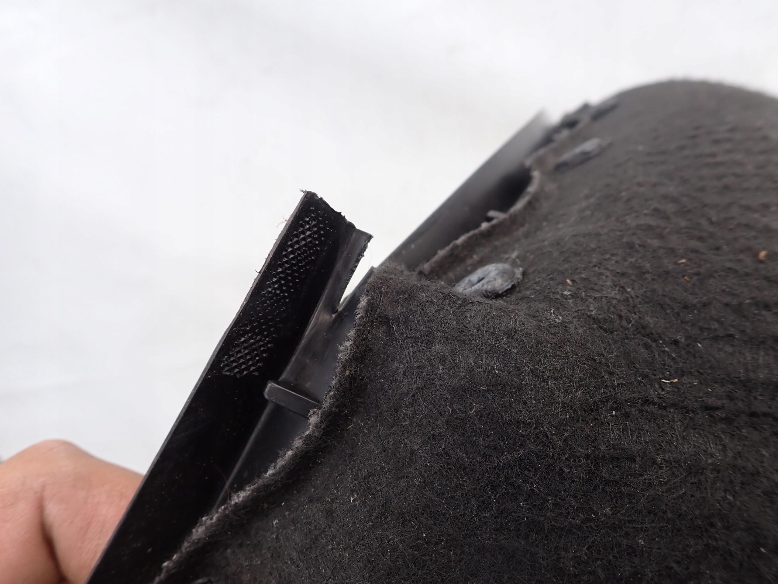 VOLVO V70 III 3 07-16 mudguard left rear part rear.