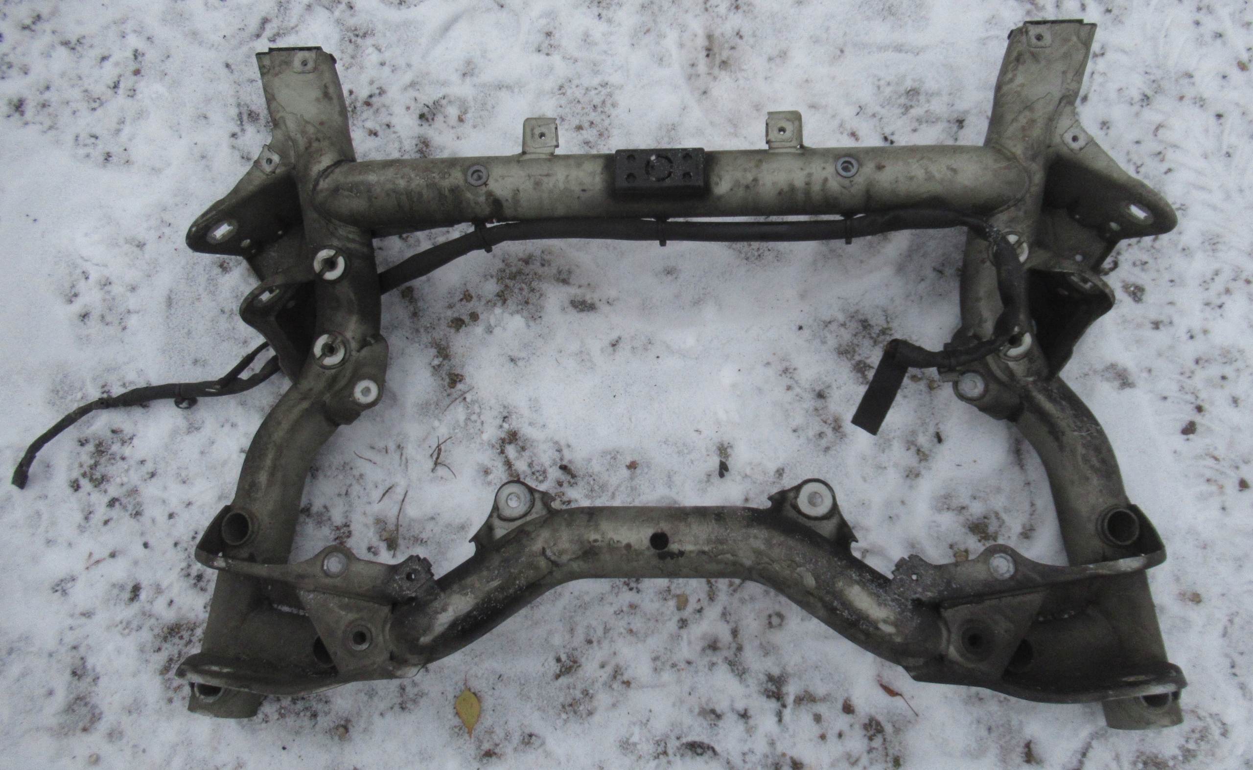 MERCEDES W212 15R 2.2 CDI axle beam front subframe