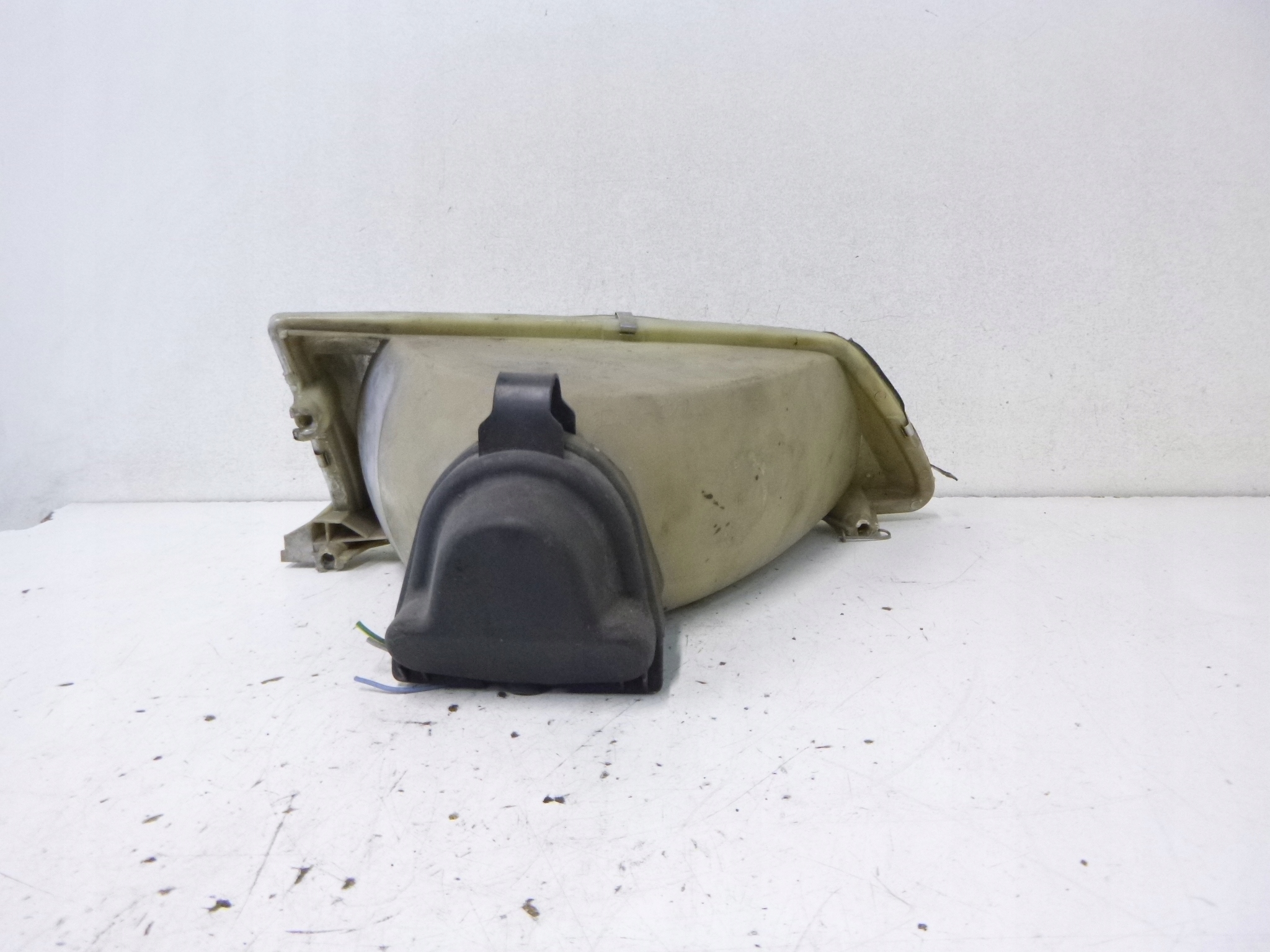 light left front Peugeot 106 1996r.
