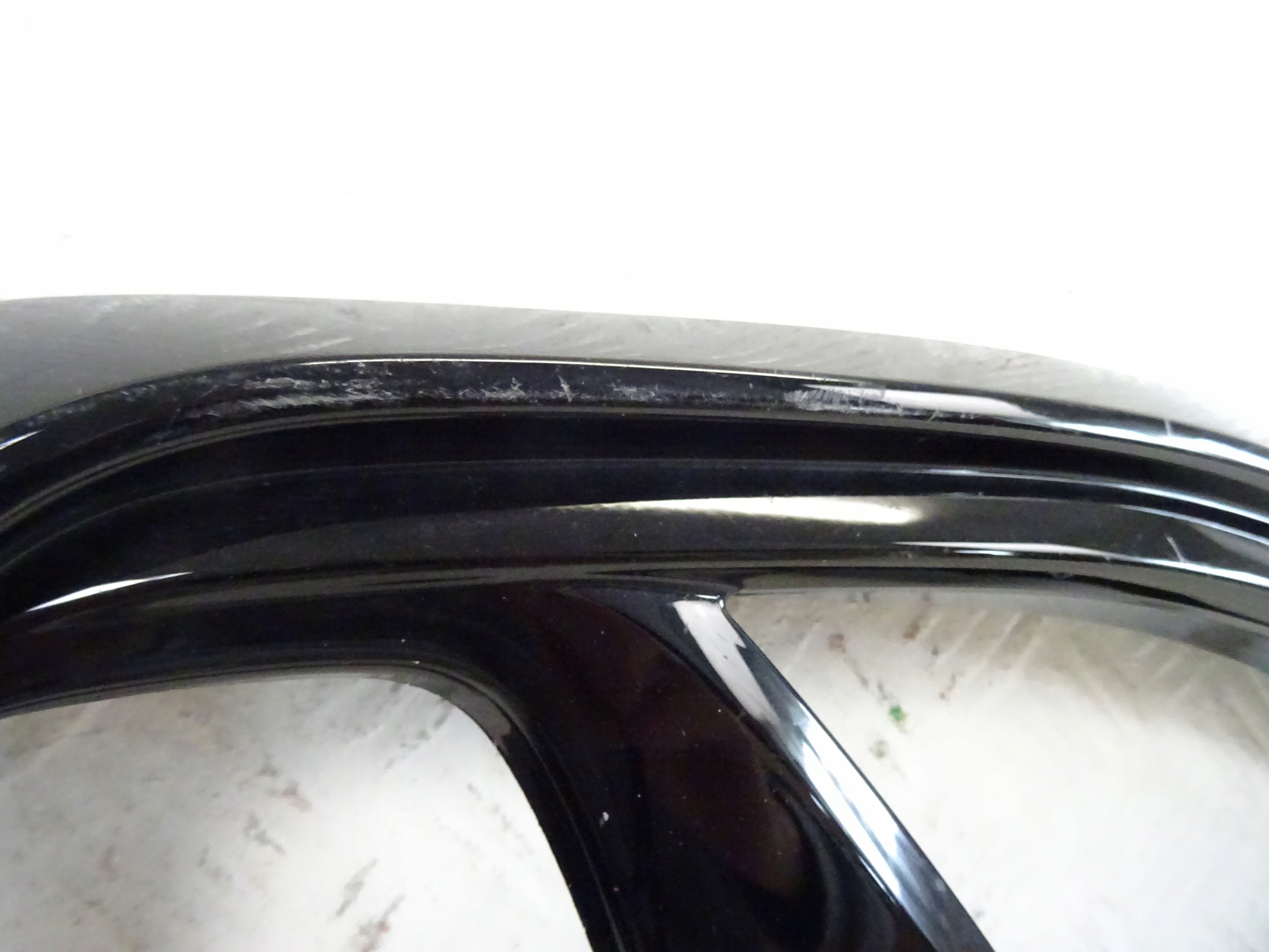 grid of a bumper front front right VW TAIGO R-LINE 2G7853666B