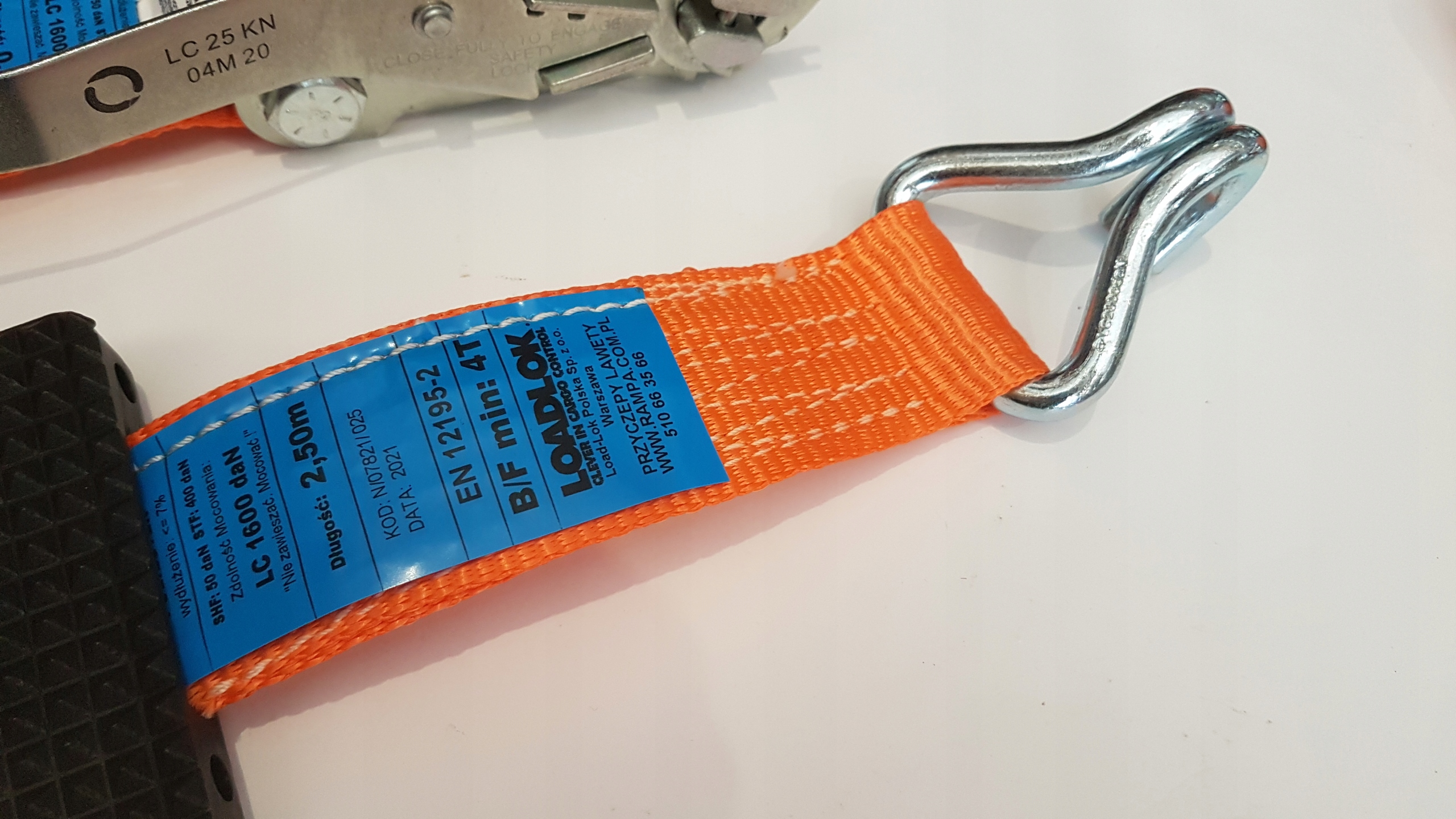 50e147da49f3b8f9c4dcef54063c