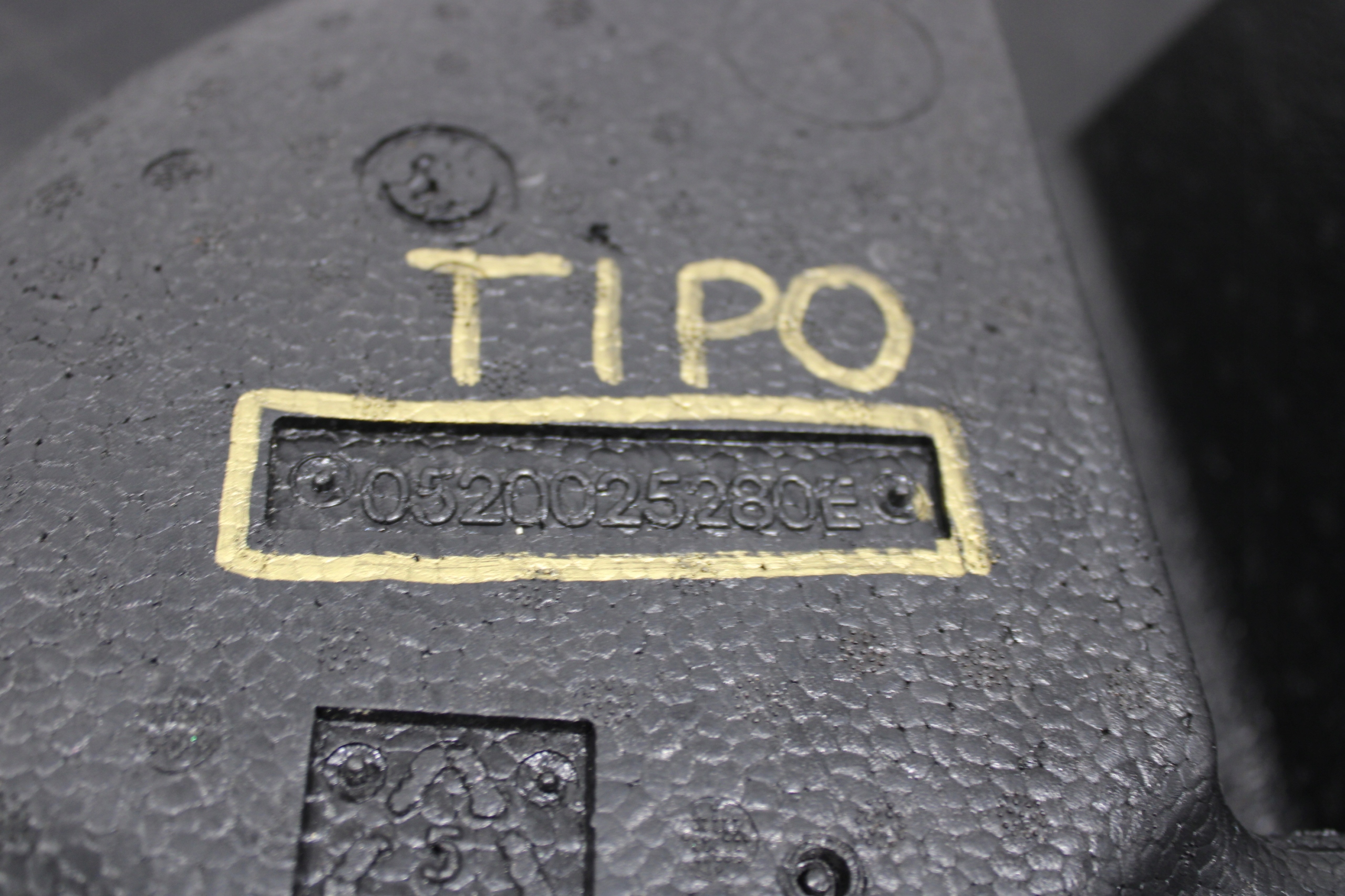 polystirene boot FIAT TIPO 2 II 0520025280E