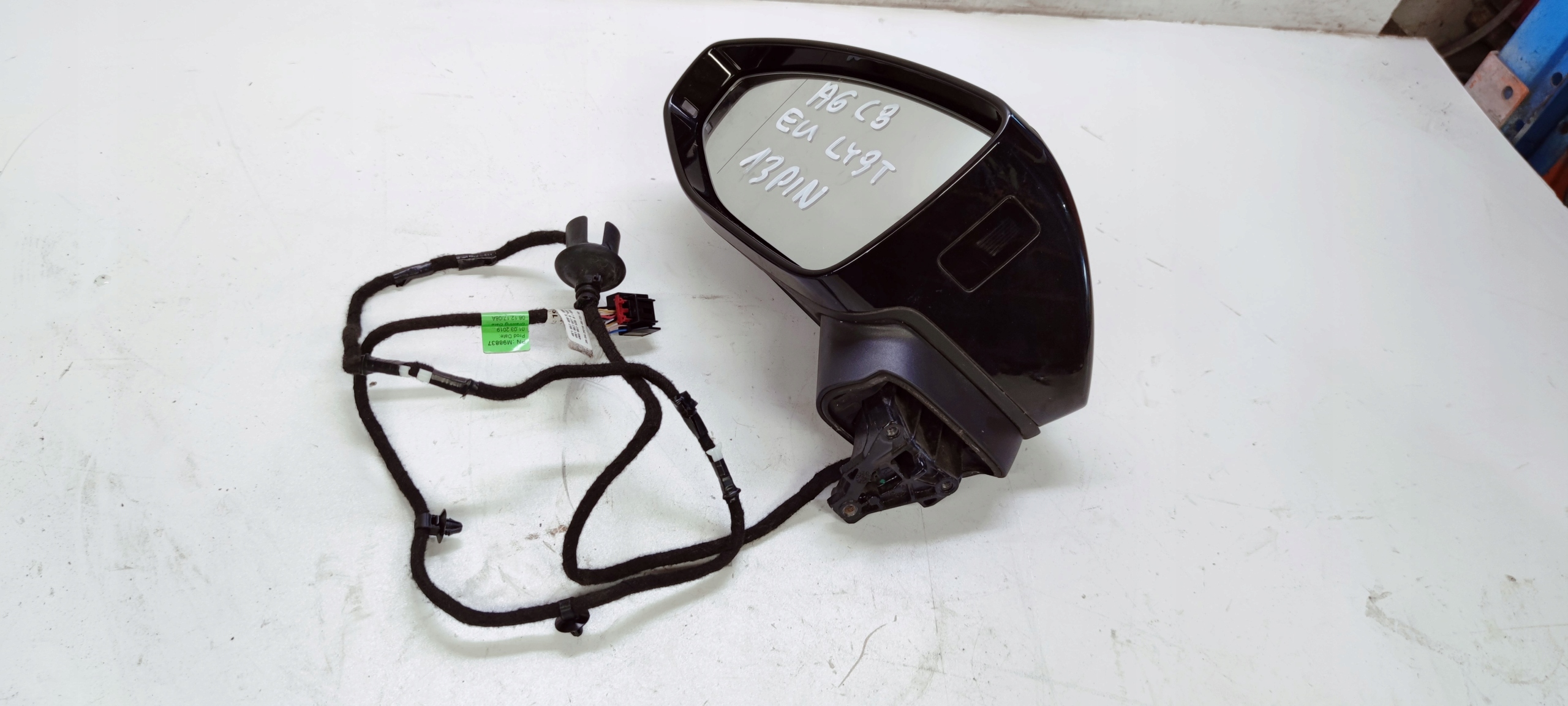 mirror left AUDI A6 C8 LY9T EUROPA 13 PIN