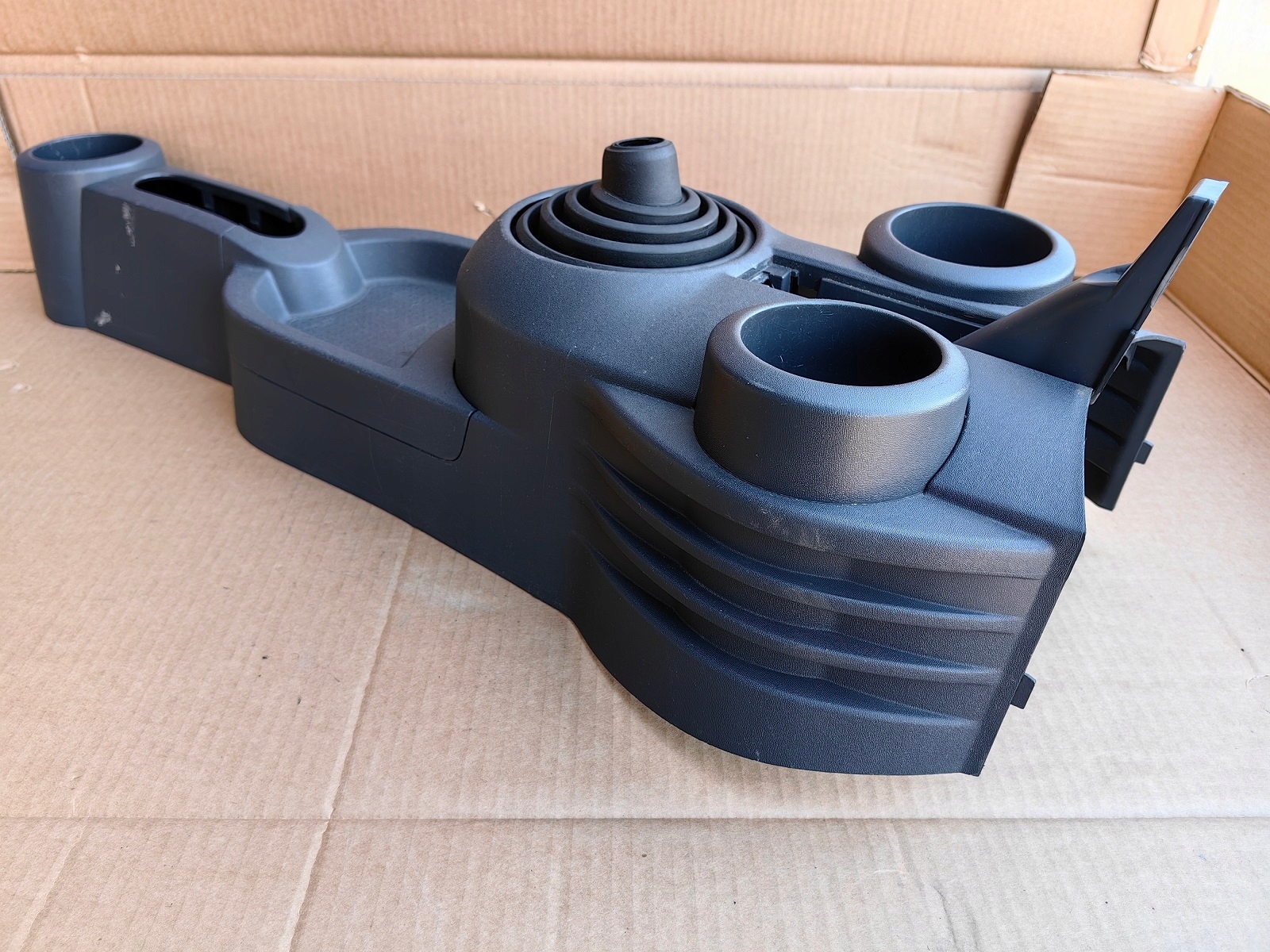 тунель середина комплектный mitsubishi Colt Z30 VI серый