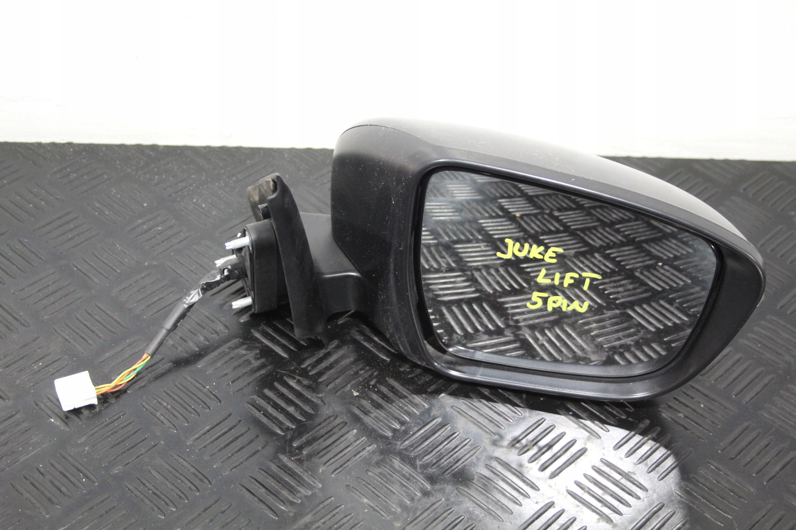 mirror right 5 vertical NISSAN JUKE F15 LIFT