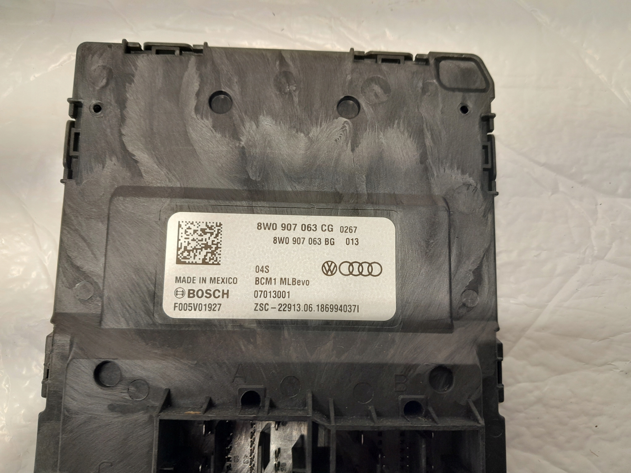 AUDI Q5 80A module control unit KOMFORTU BCM 8W0907063CG