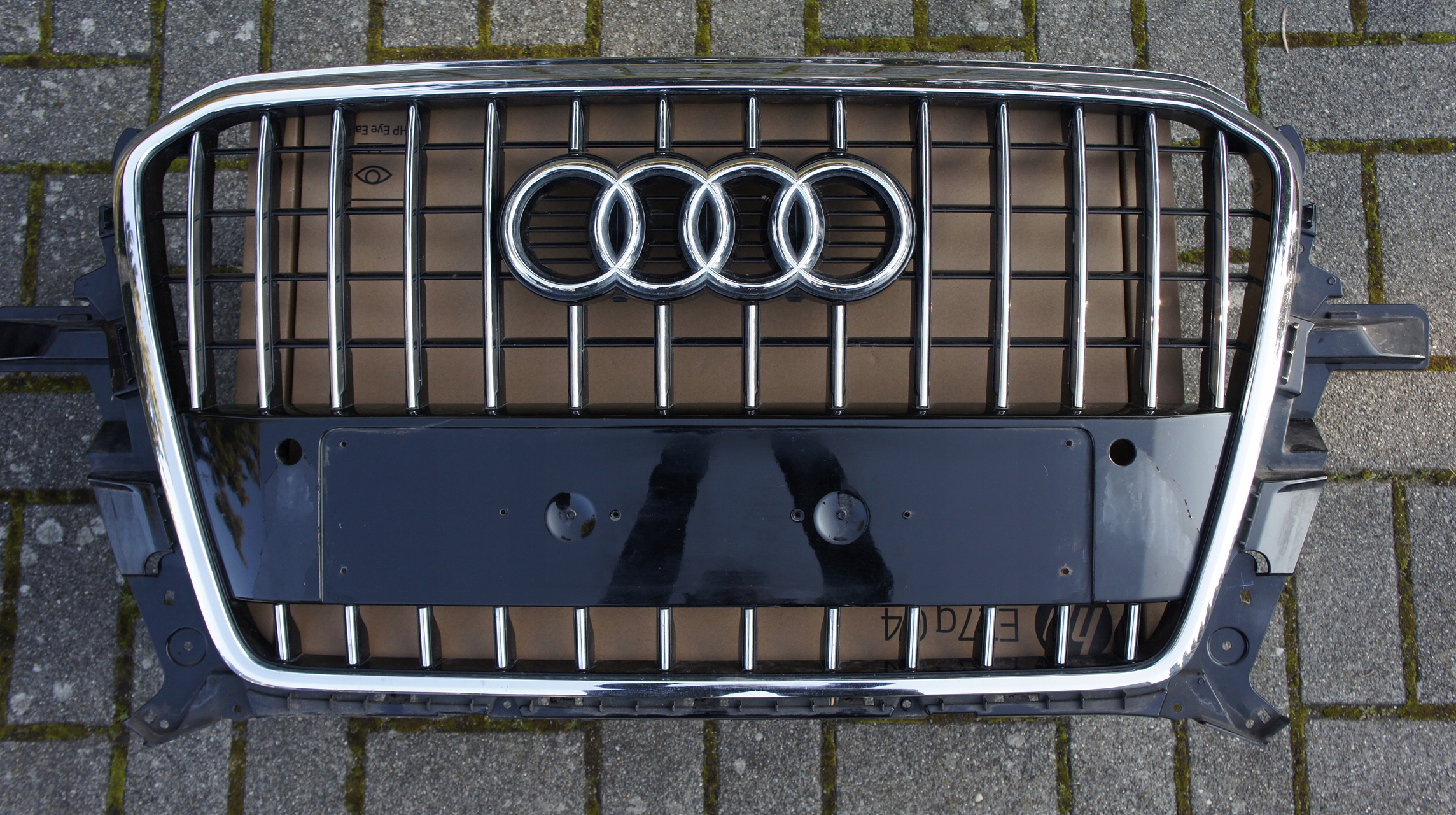 Audi Q5 Kühlergrill FRONTGRILL Kühlergitter 8R0853651AB - Thumbnail 1