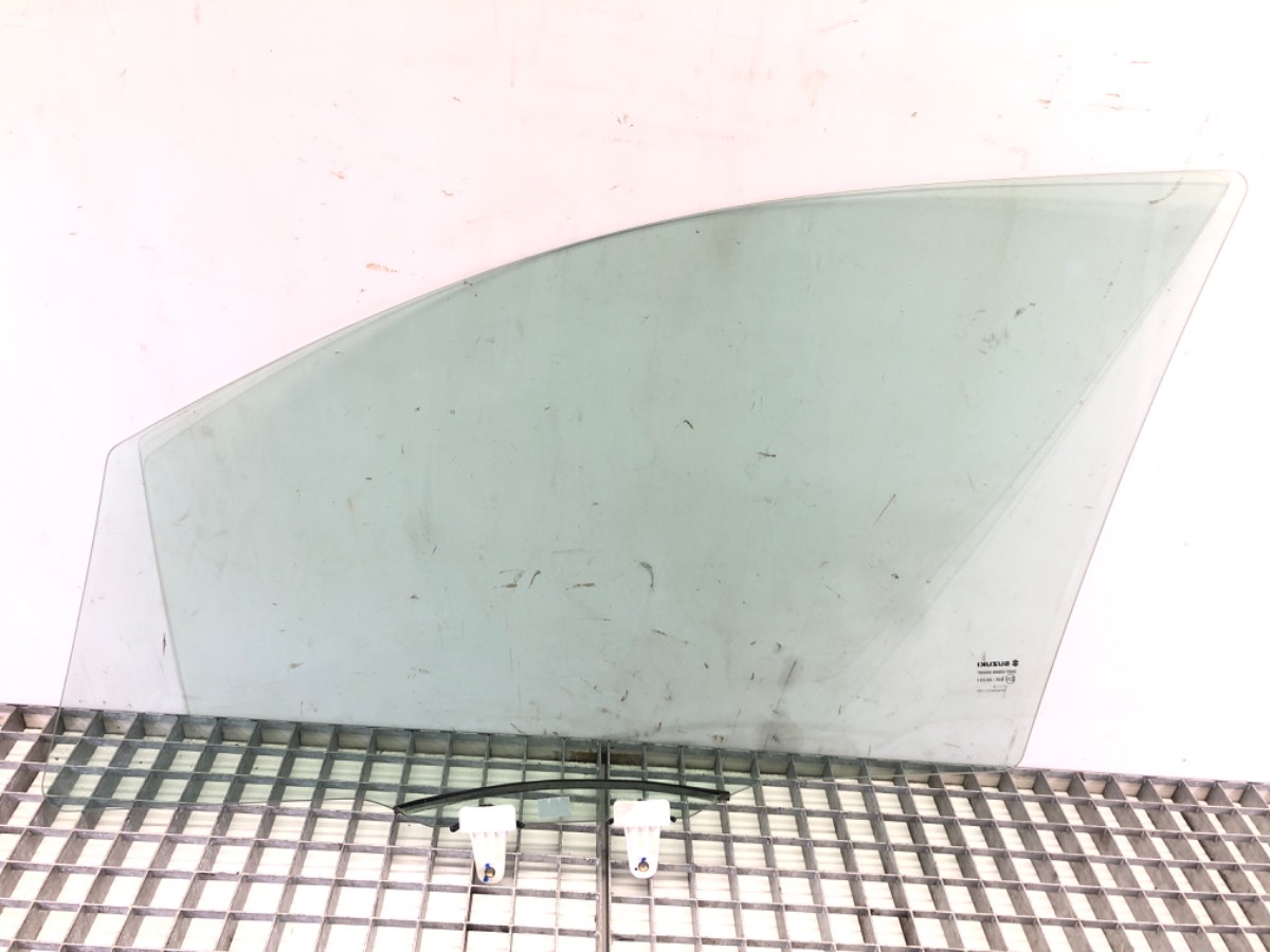 SZYBA PRAWY PRZÓD SUZUKI SX4 SUV Producent części OEM