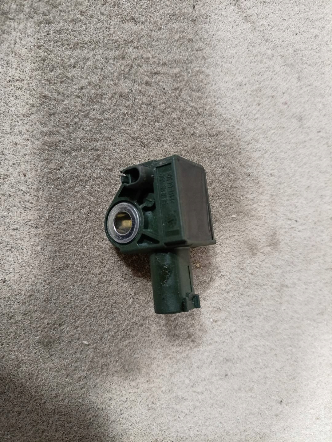 Crashsensor Drucksensor Chrysler Town and Country 5 facelift 2011 04606958AB