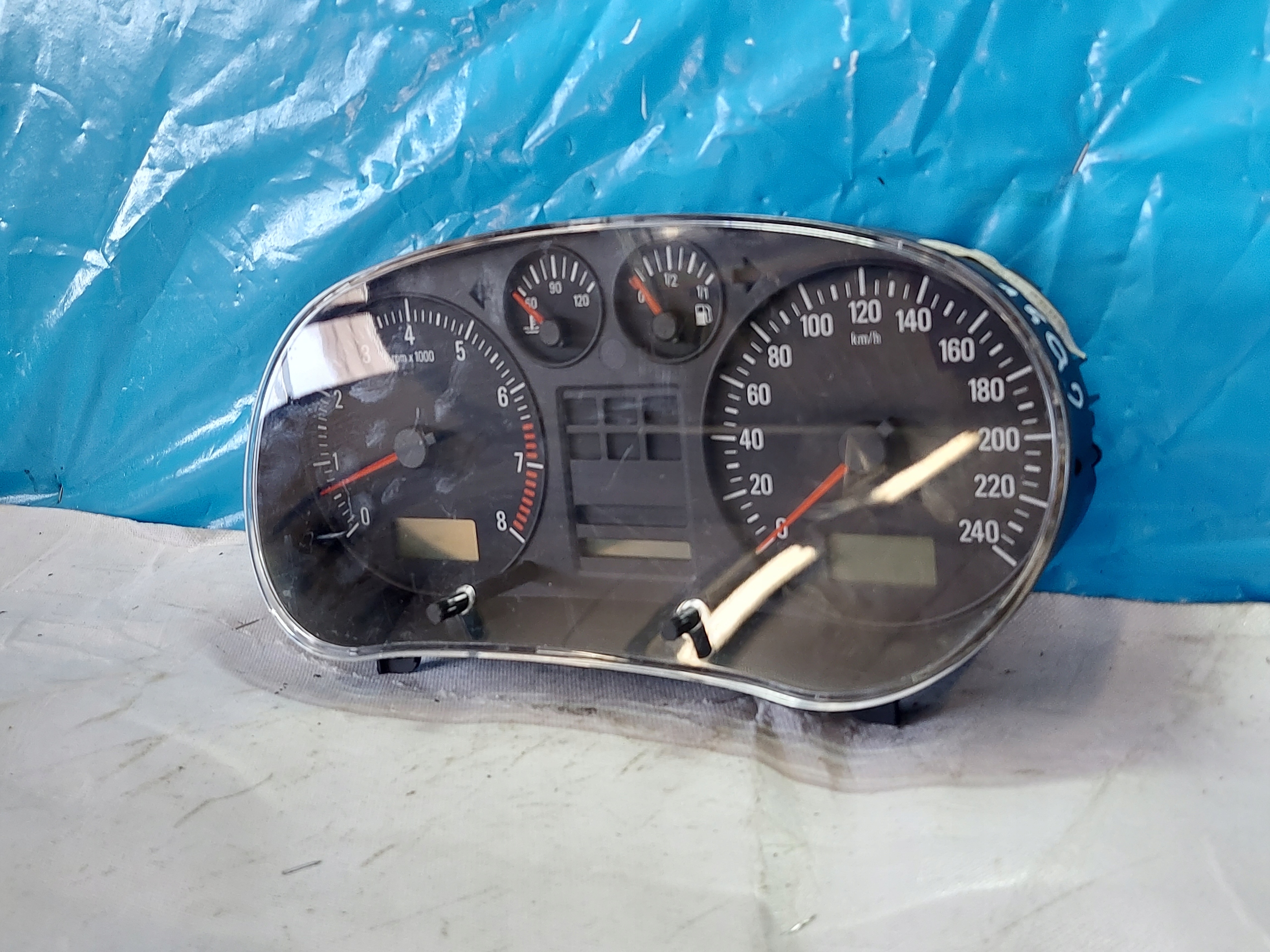 dials clock TOLEDO II 1.6 B 1MO919860S
