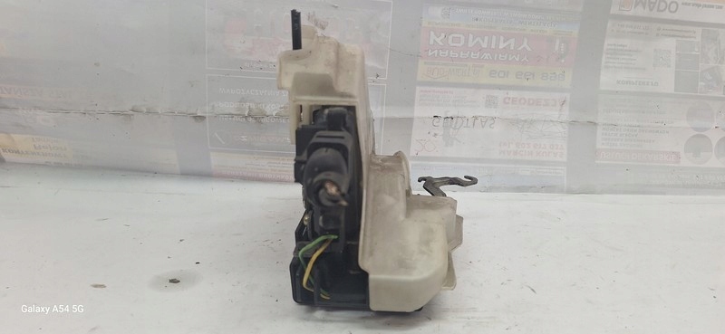 lock door left rear part VW GOLF VI 1J0973714