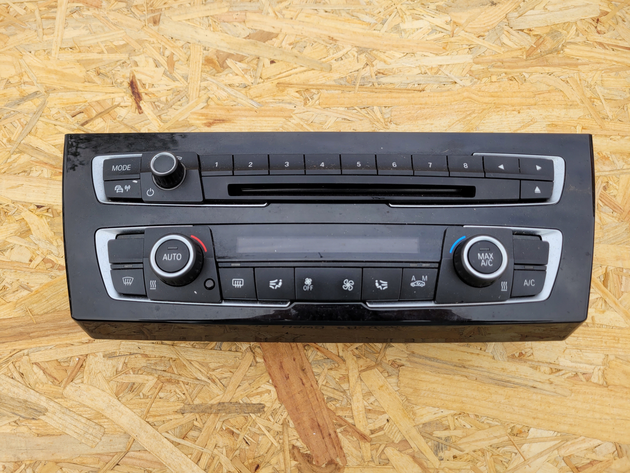 PANEL klimatizaci BMW OE F20 9363545