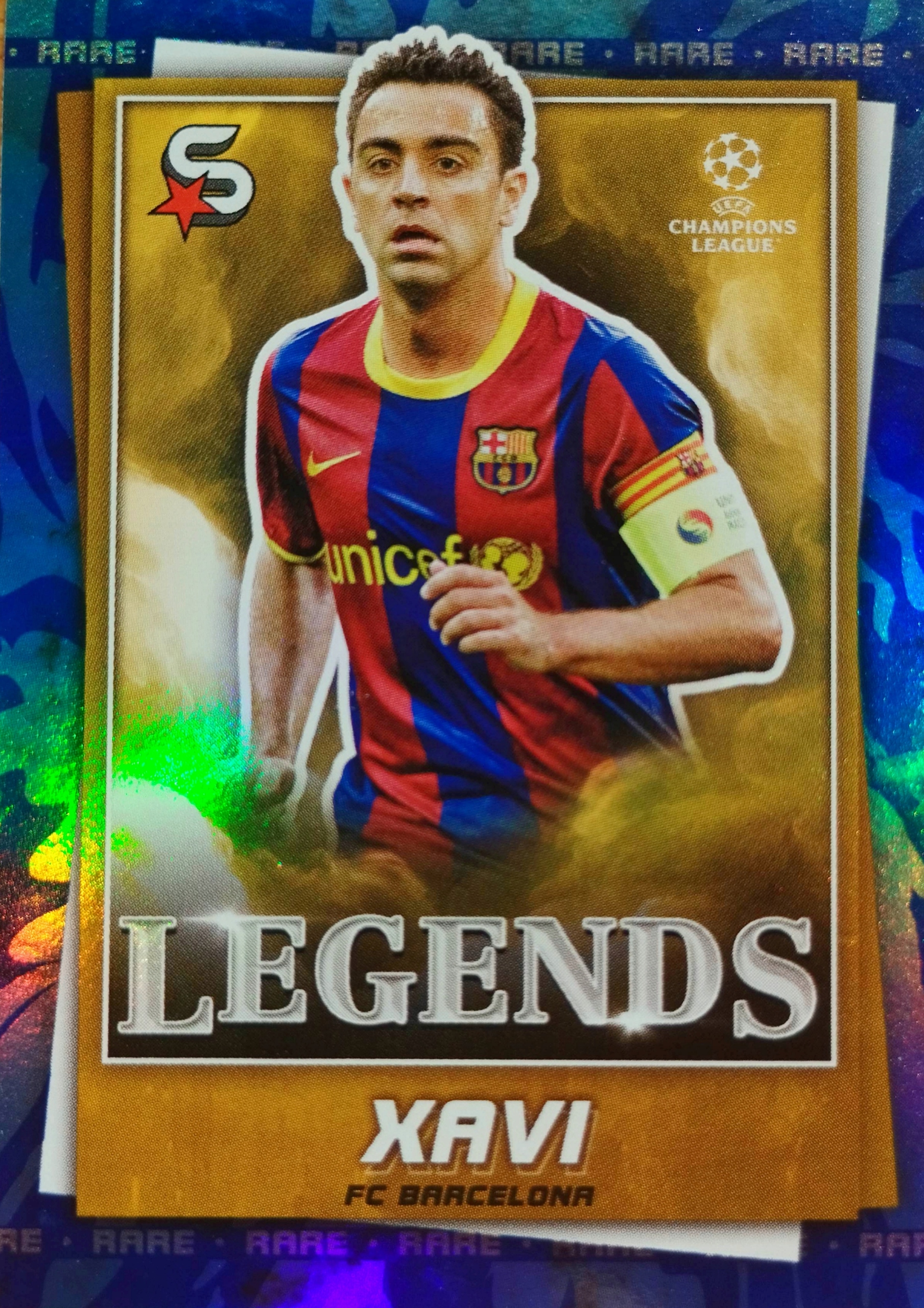 Topps 2022 2023 Uefa Superstars parallel Blue 196 Legends Xavi Barcelona